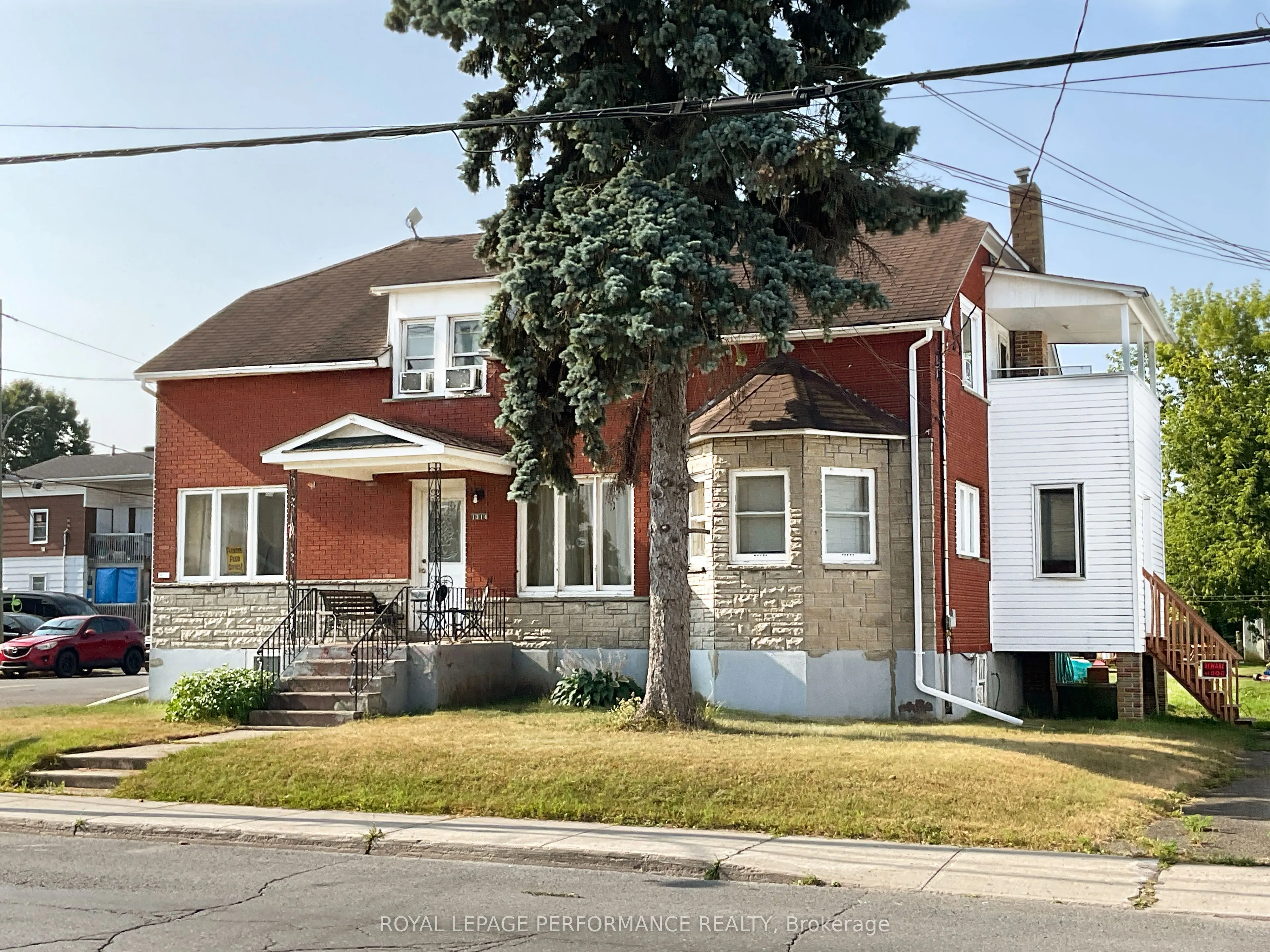 1312-1314 Main Street E