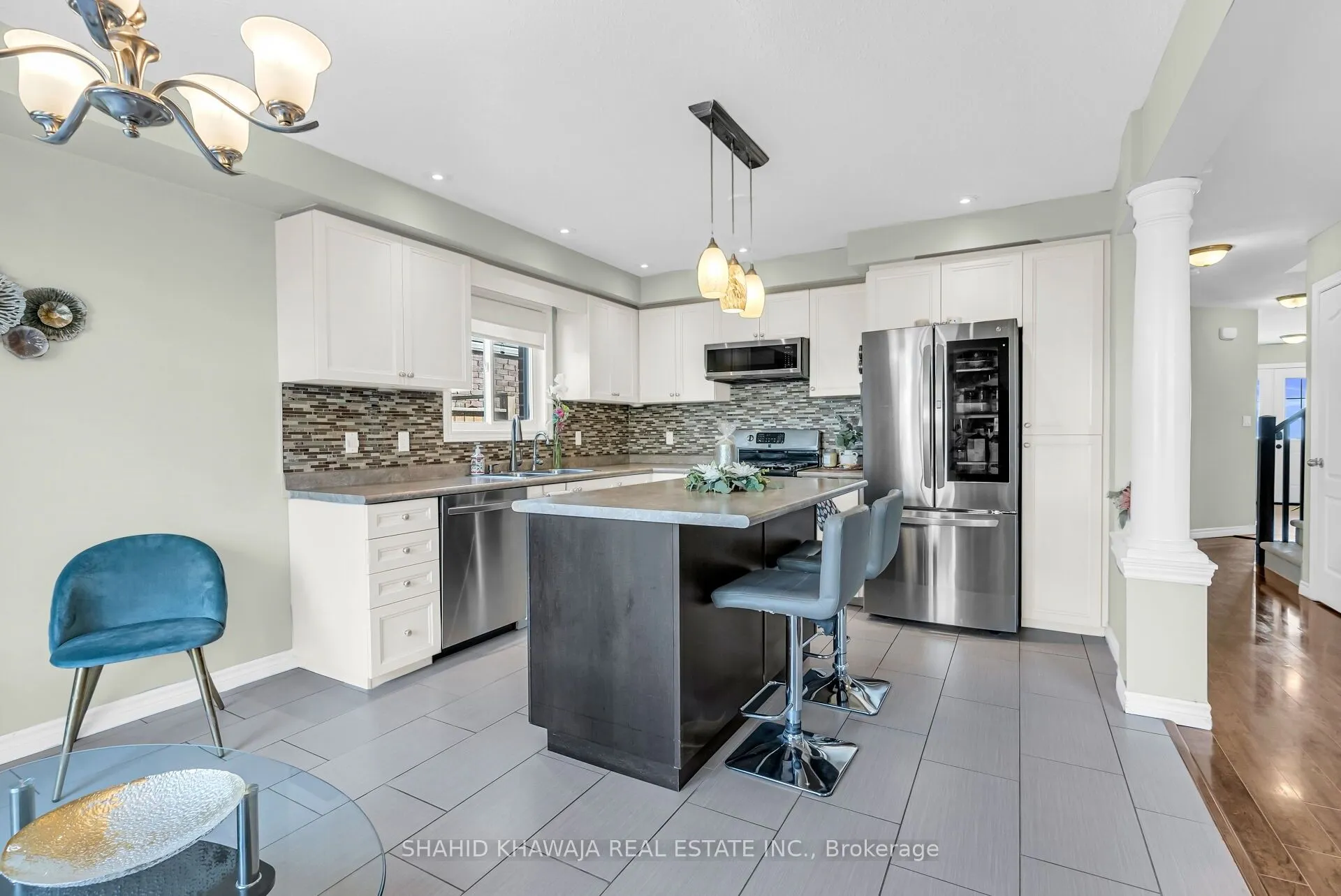 38 Woodbine Avenue