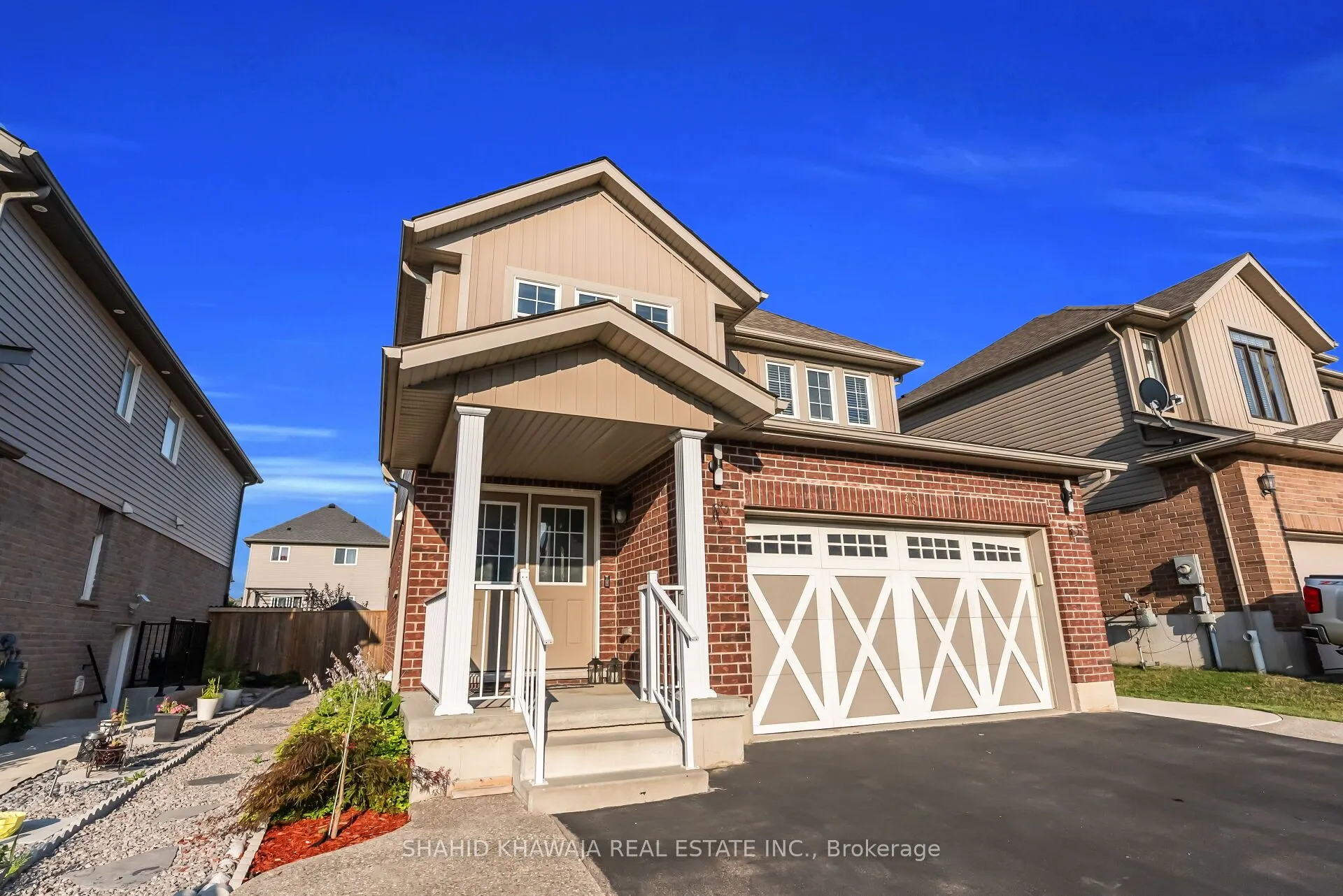 38 Woodbine Avenue