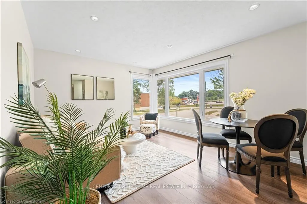 280 DALE Crescent