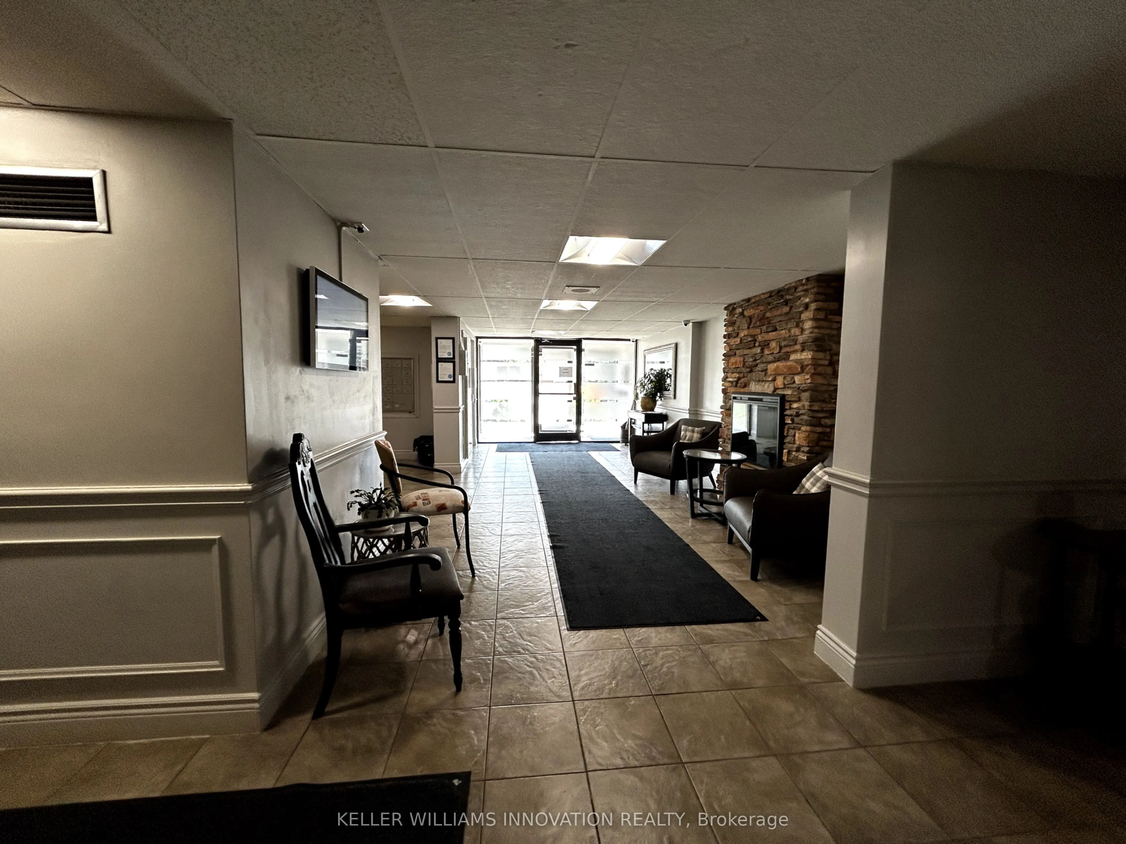 64 Benton Street, #704