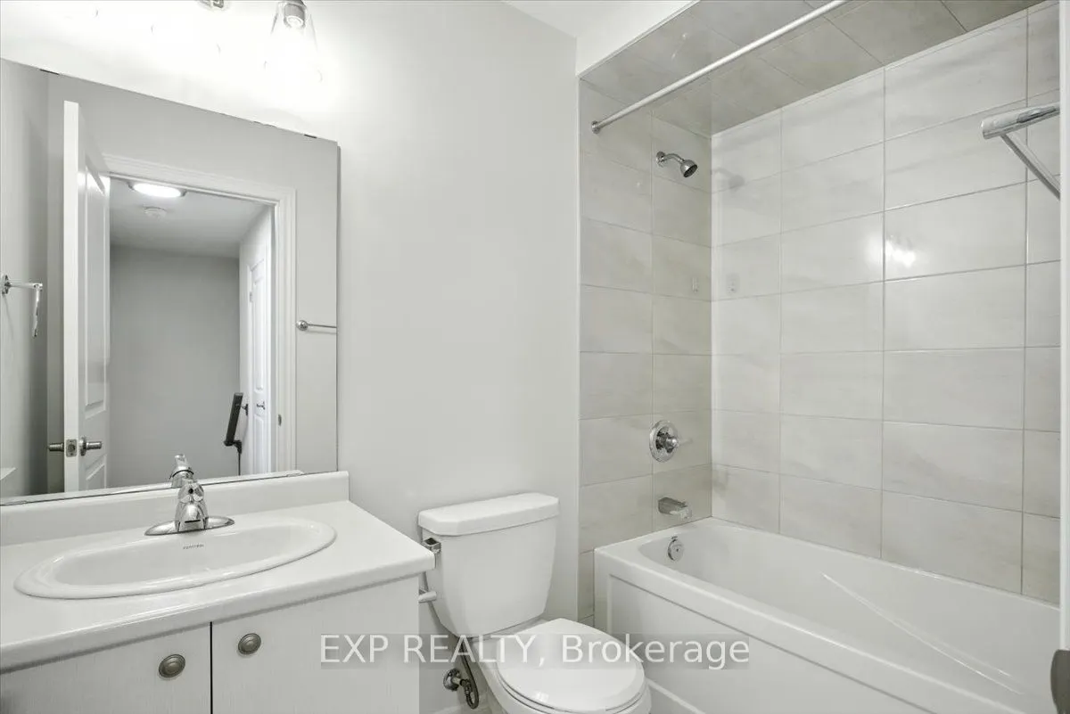 27 Mockingbird Lane E, #52