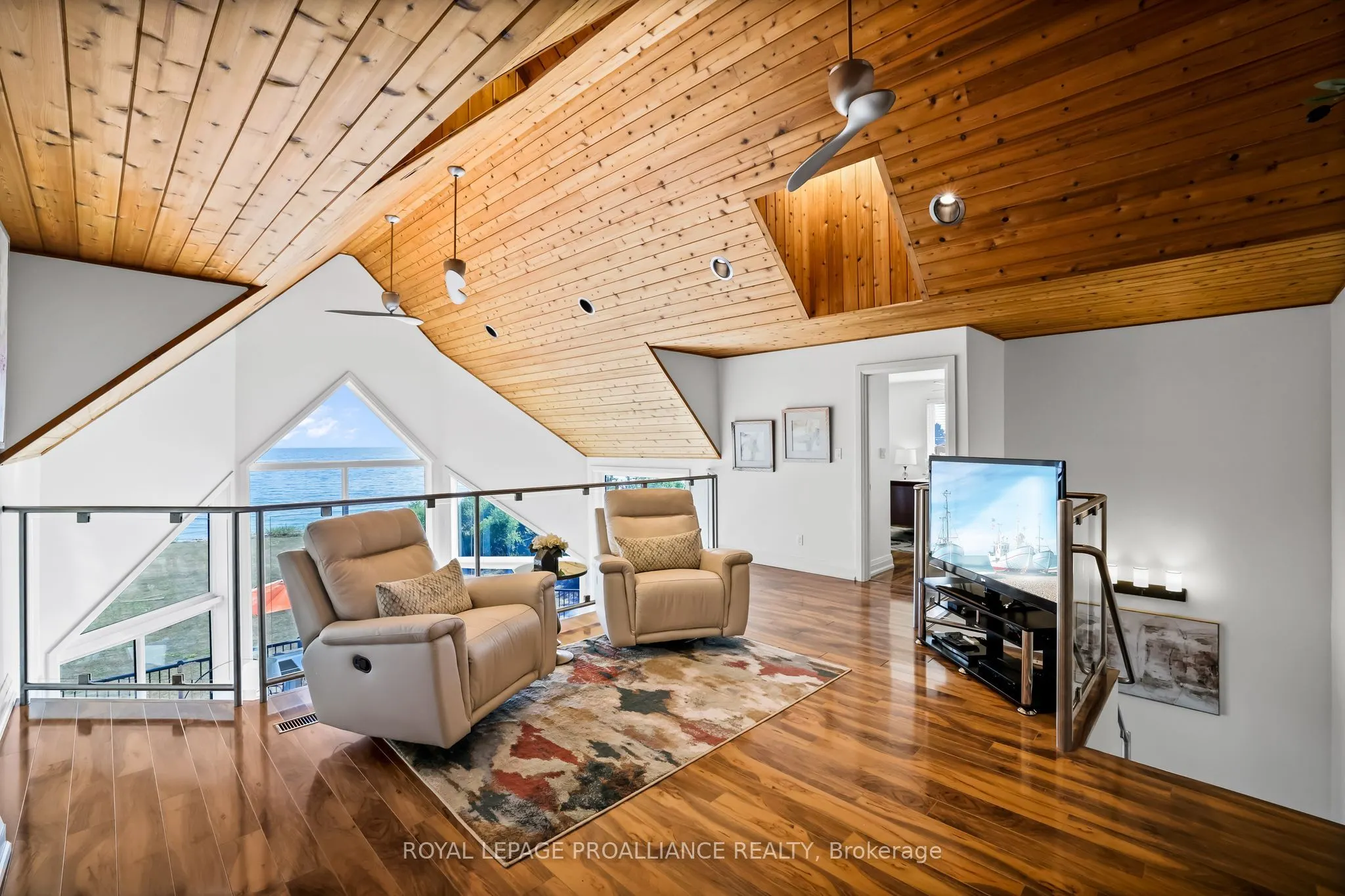 263 Lakeshore Road