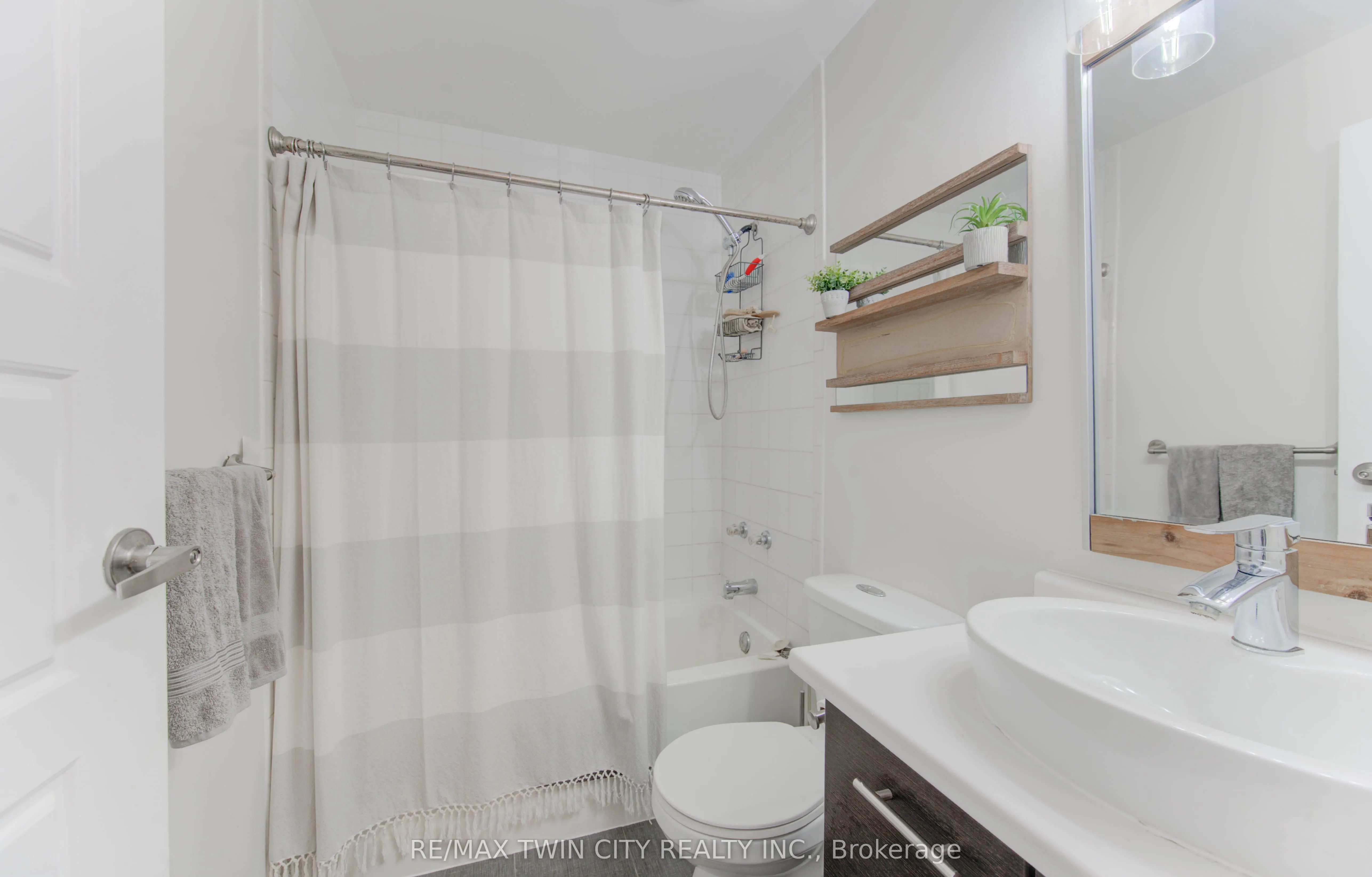 35 Green Valley Drive, #211