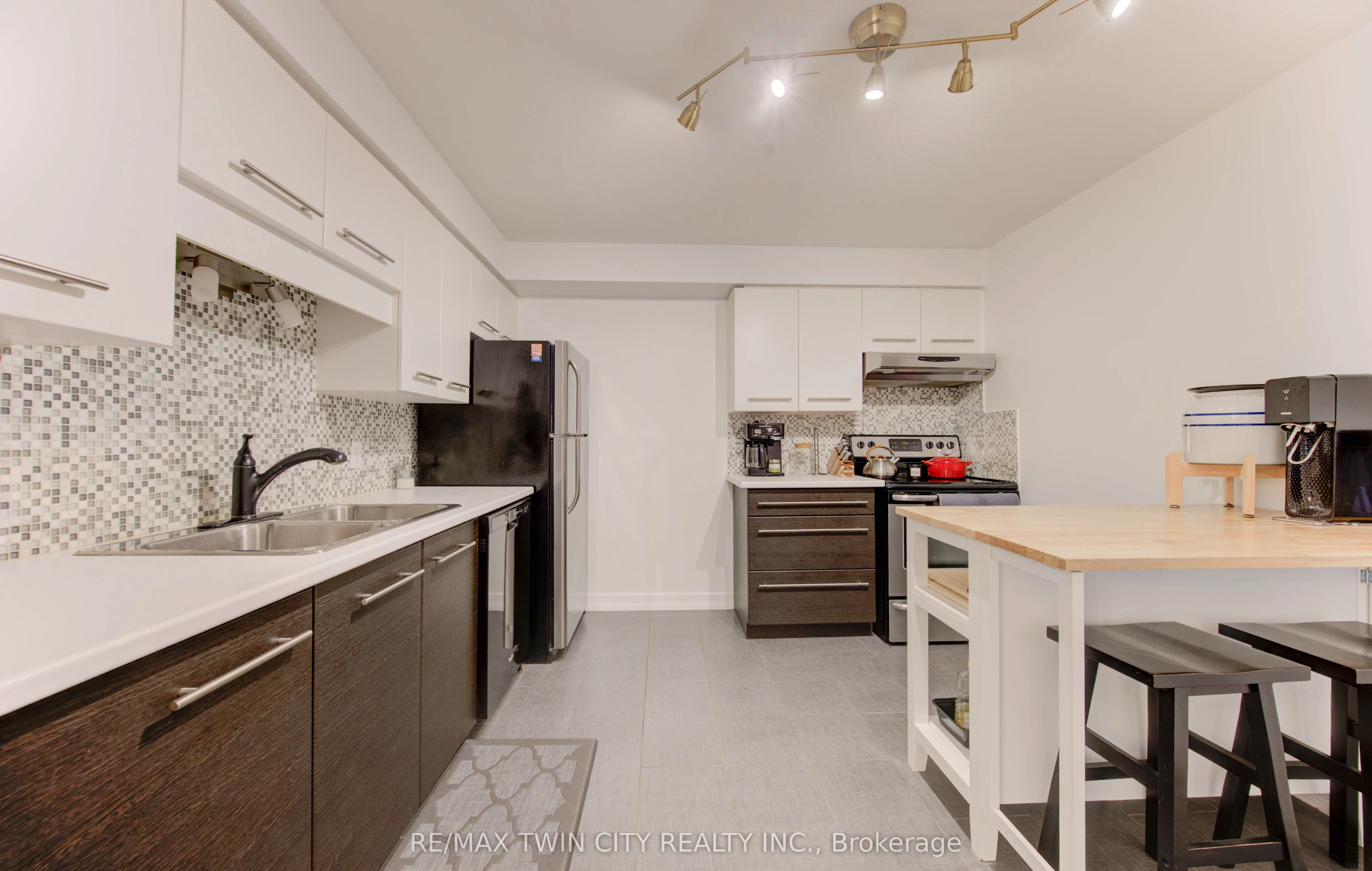 35 Green Valley Drive, #211
