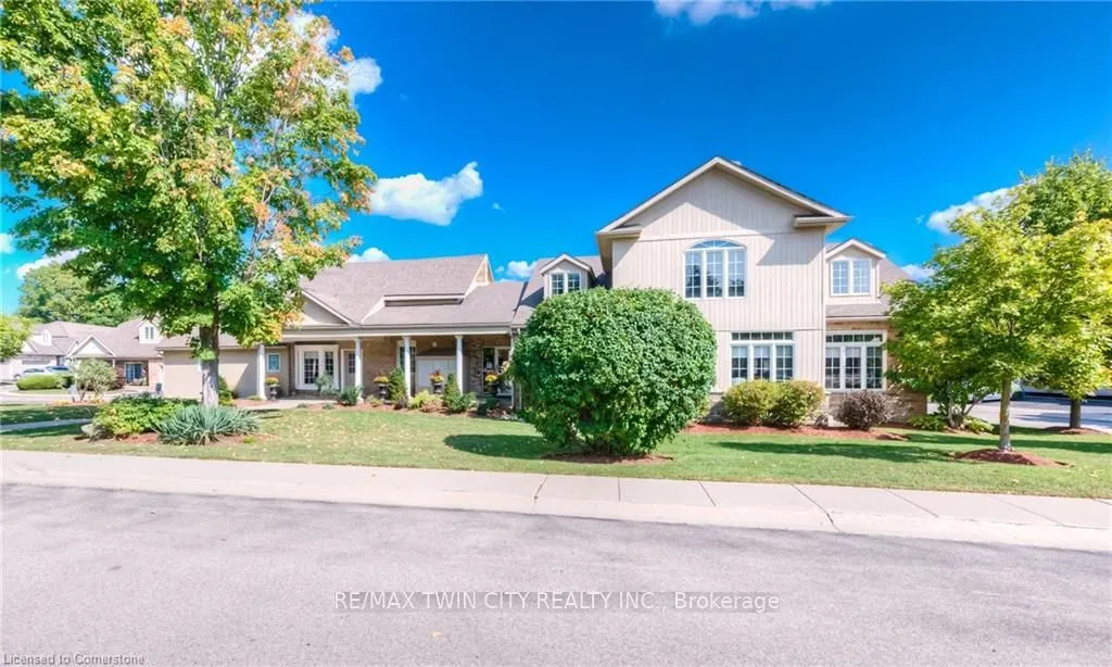 350 Doon Valley Drive, #9G