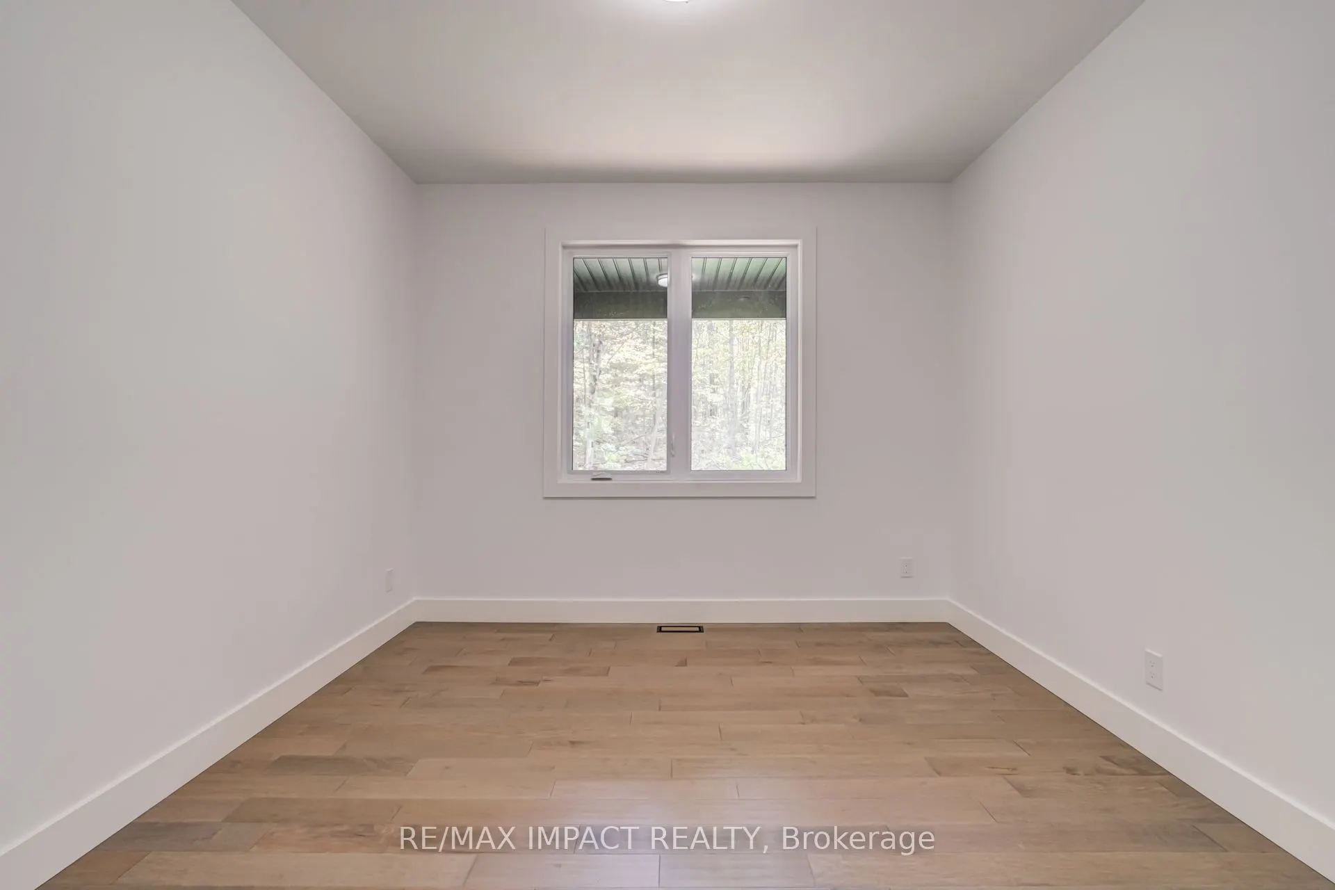 11 Maplewood Court