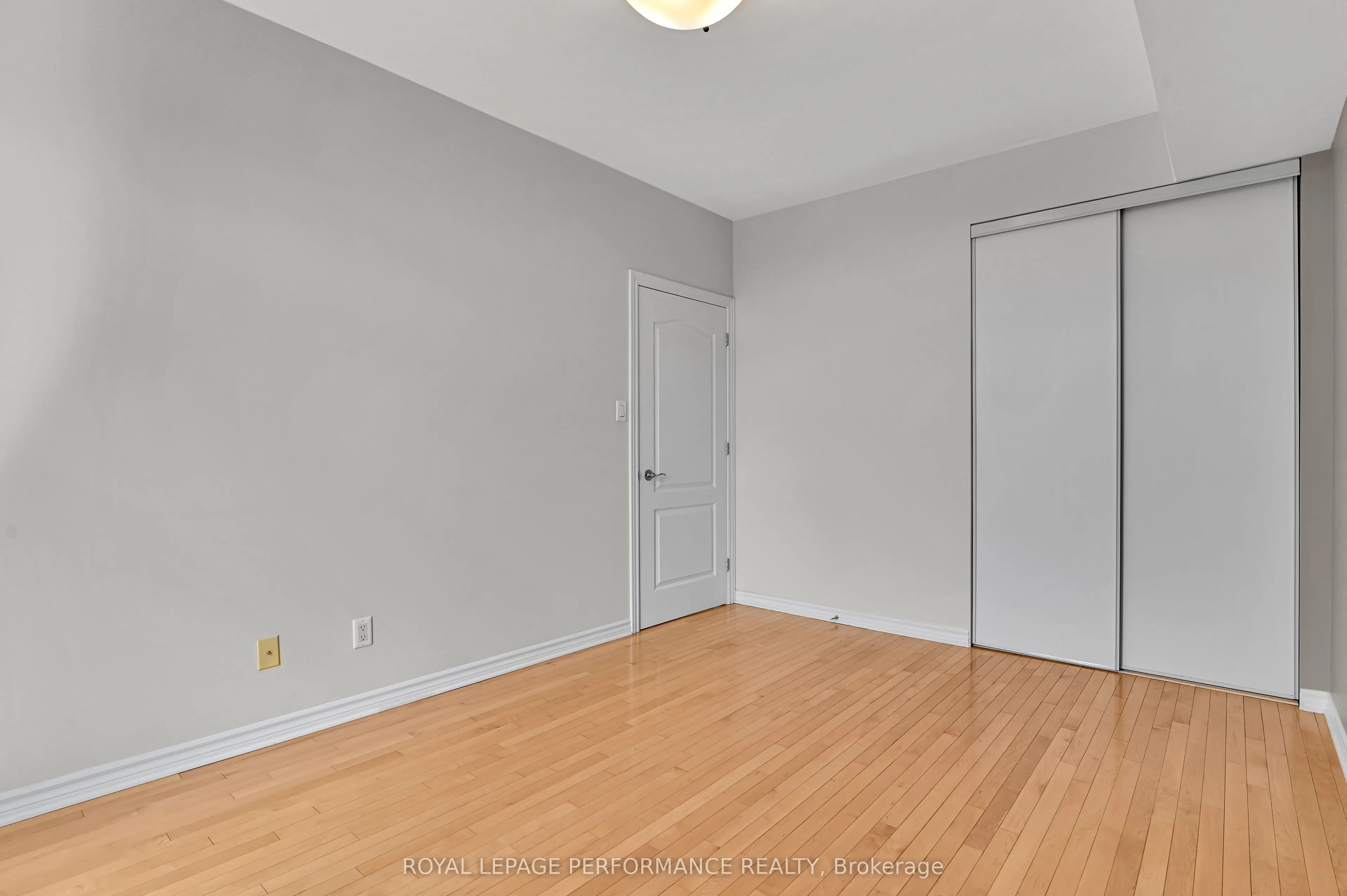 6 Grove Avenue, #407