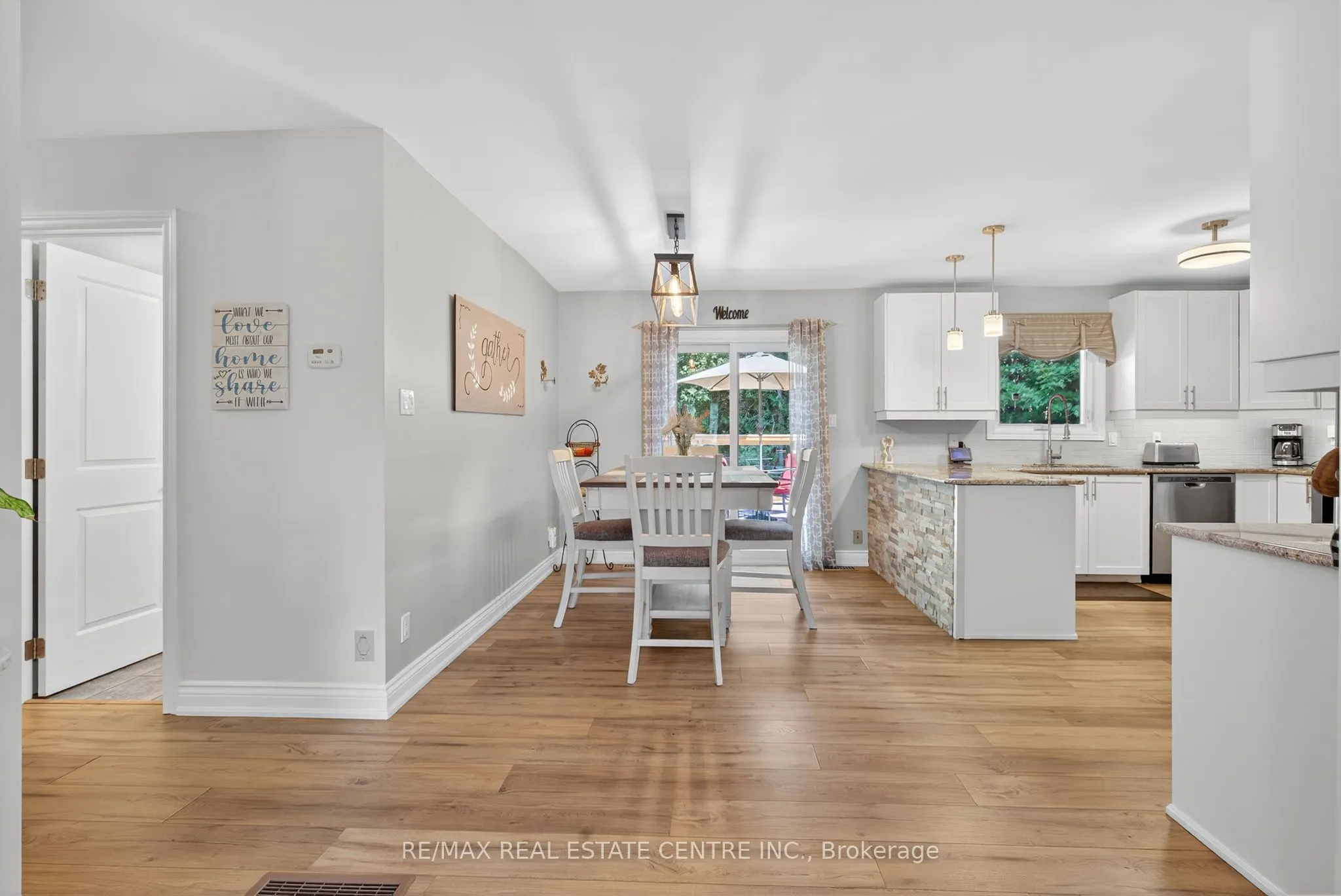16 Cedar Lane