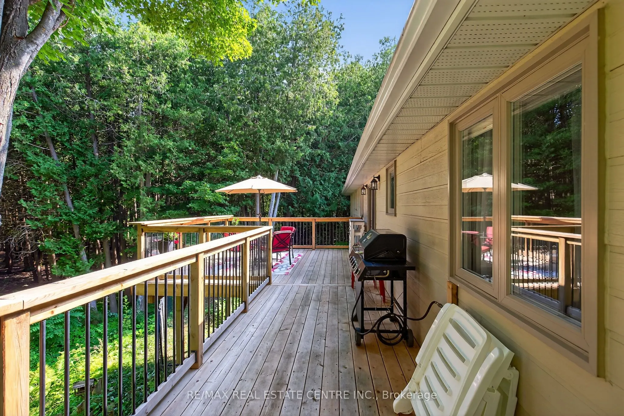 16 Cedar Lane