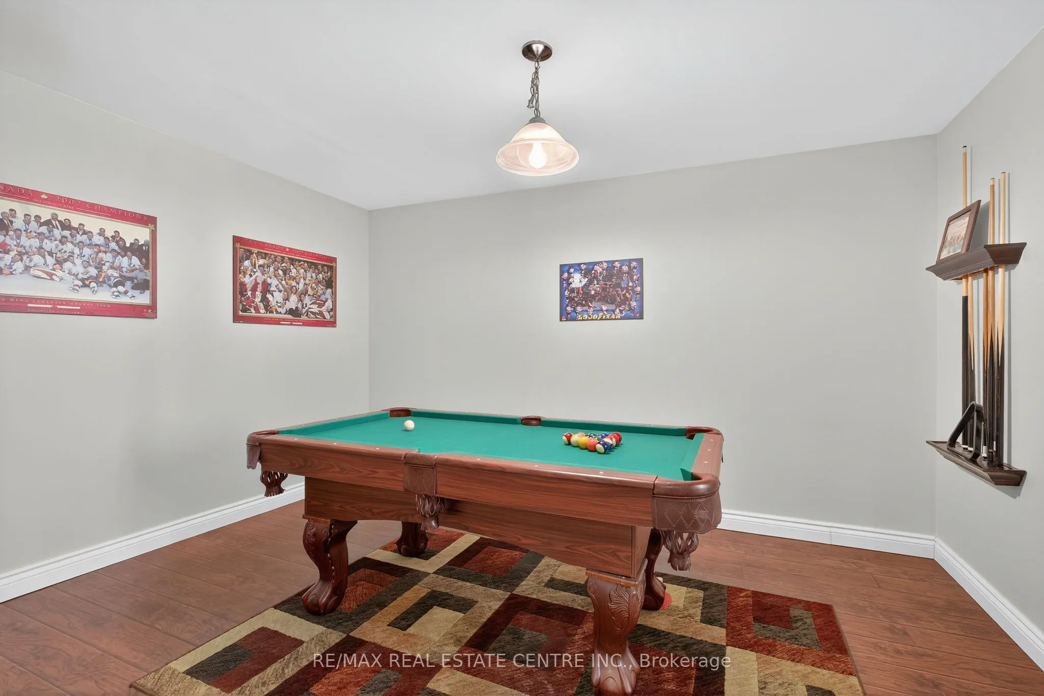 16 Cedar Lane