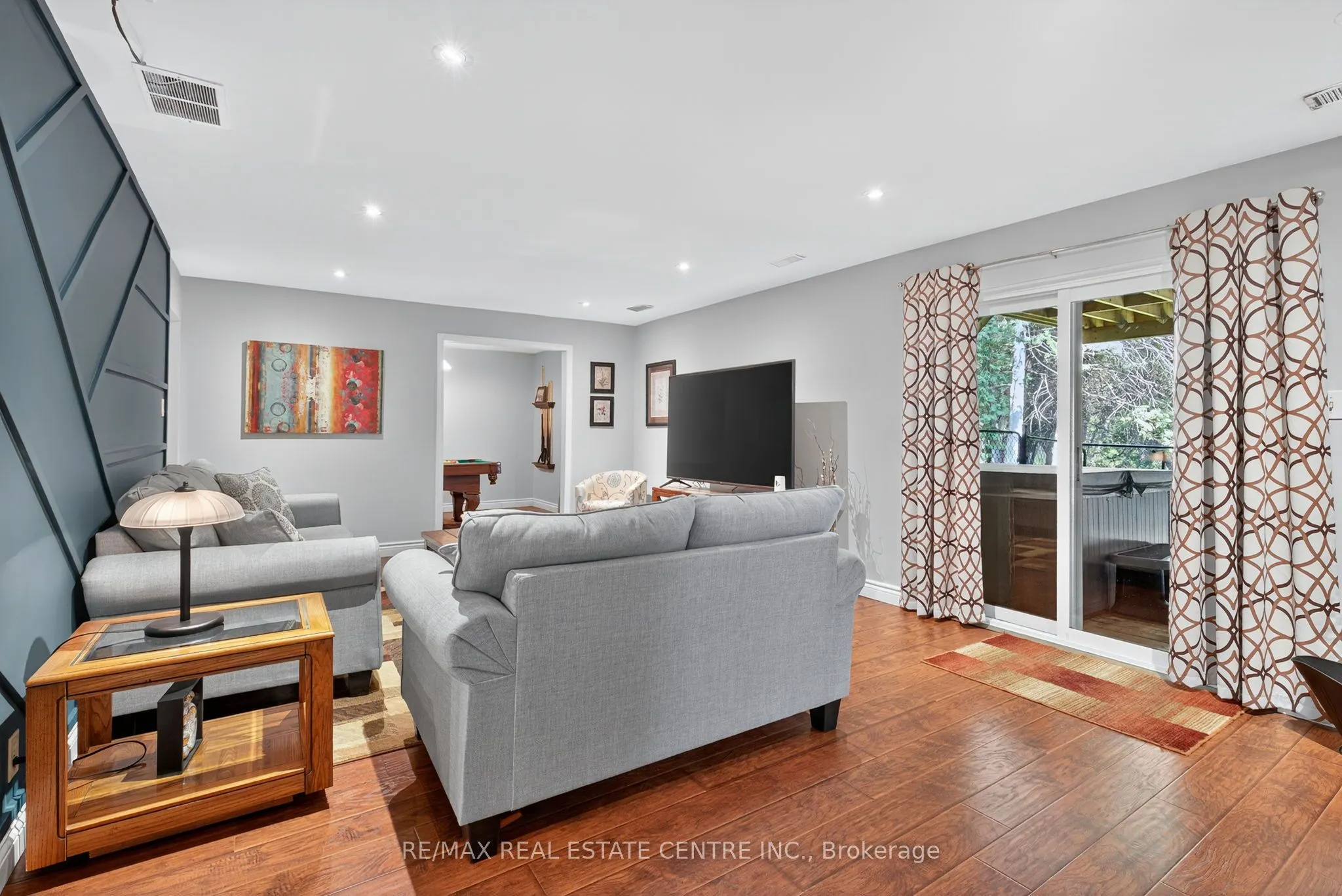 16 Cedar Lane