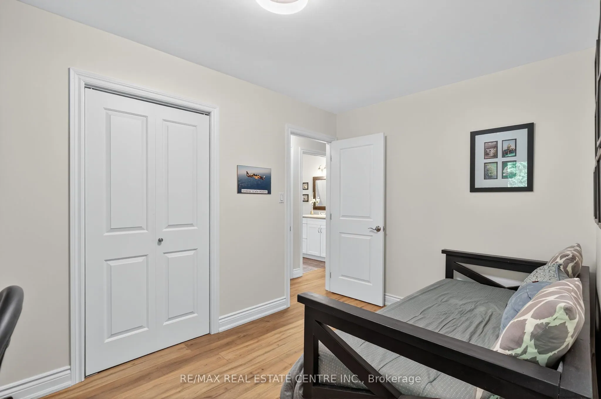 16 Cedar Lane