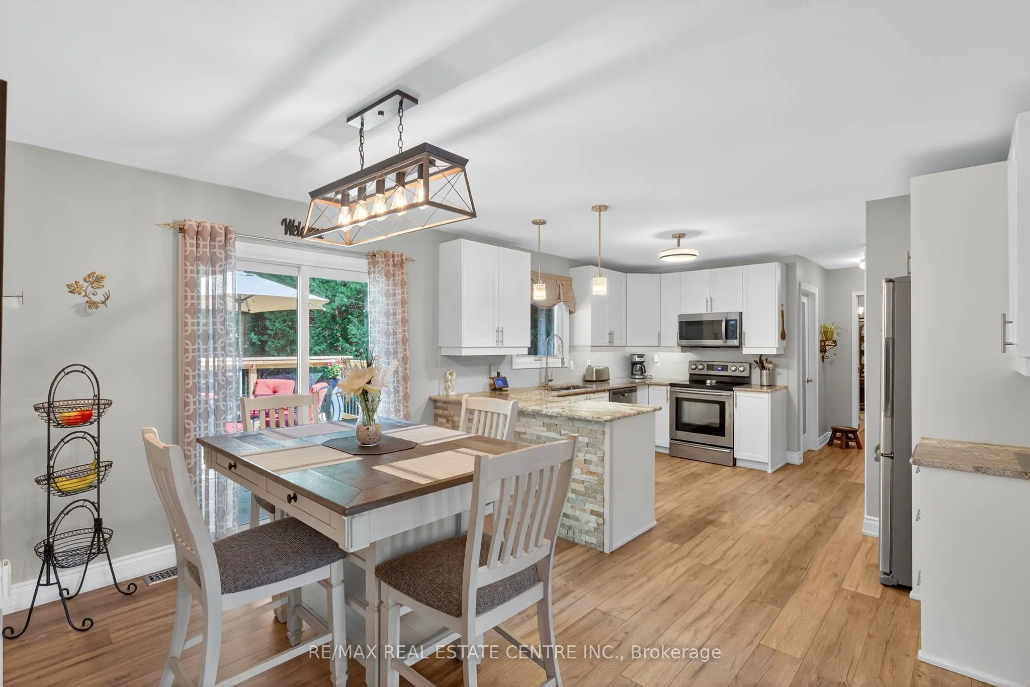 16 Cedar Lane