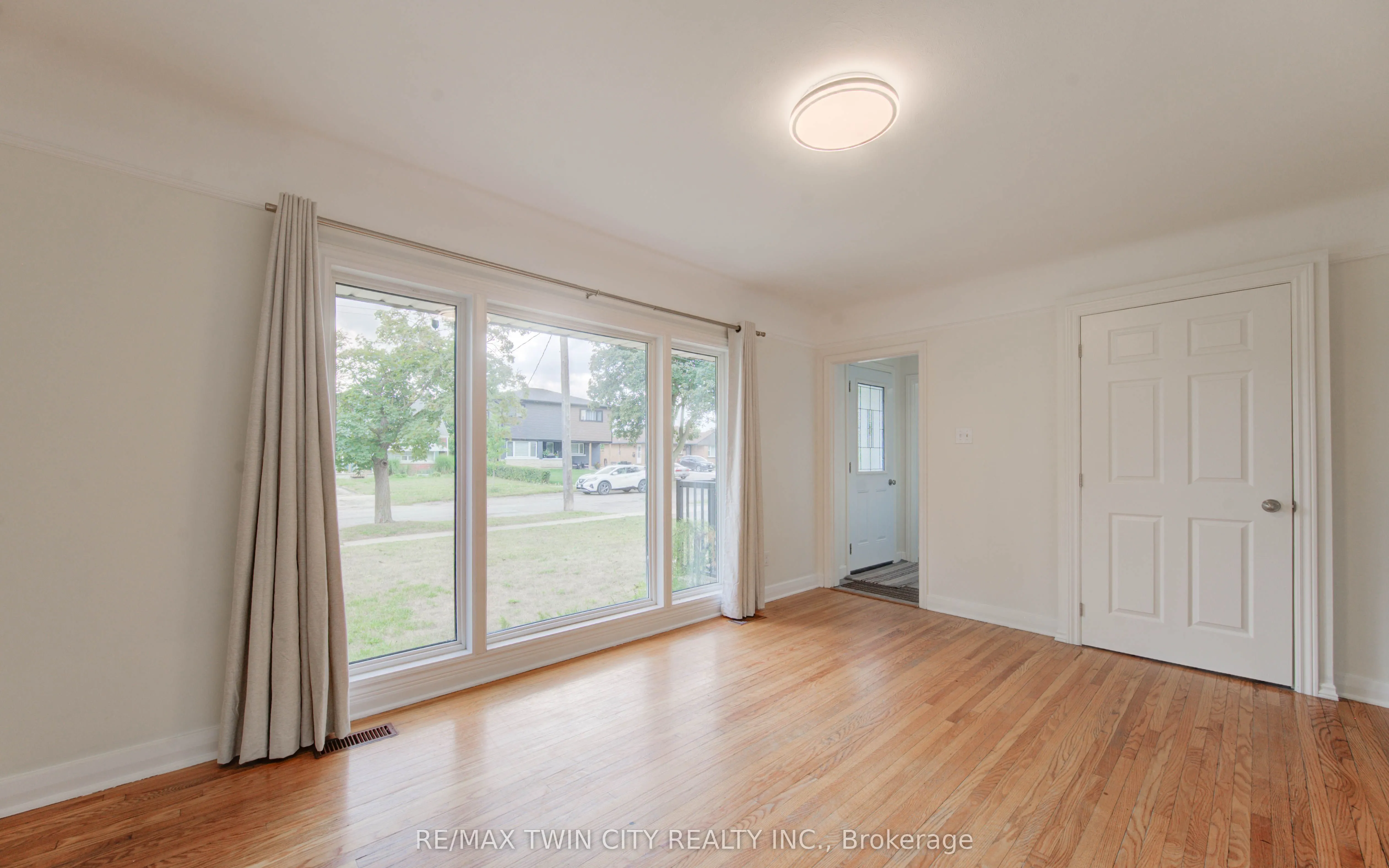 28 Jack Avenue