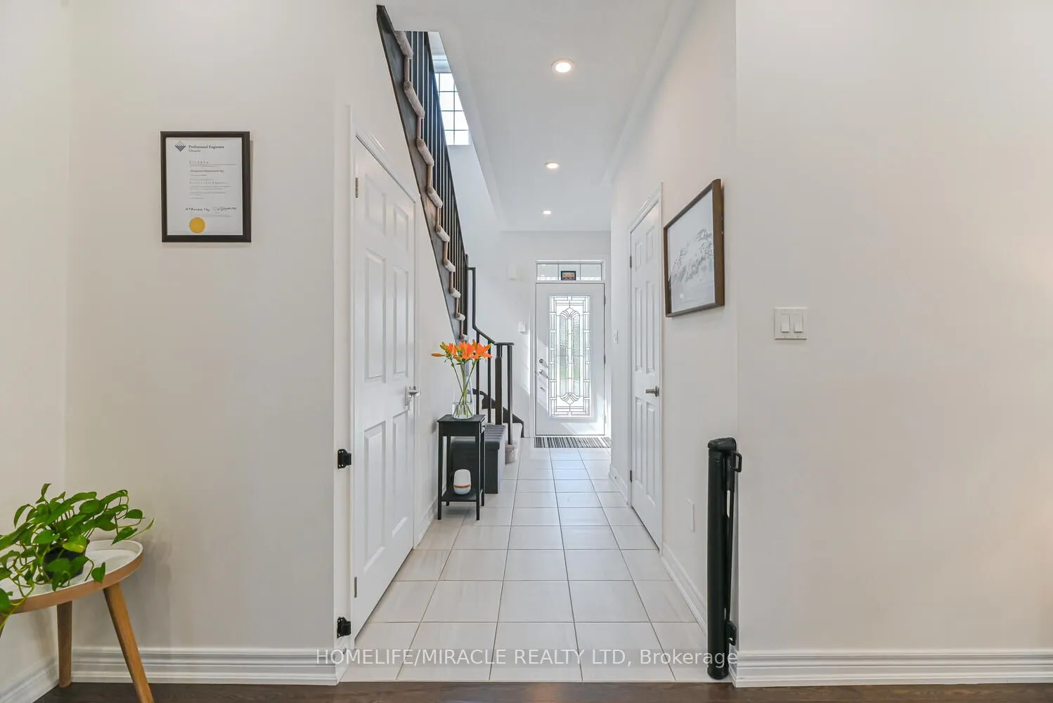 443 Henderson Way