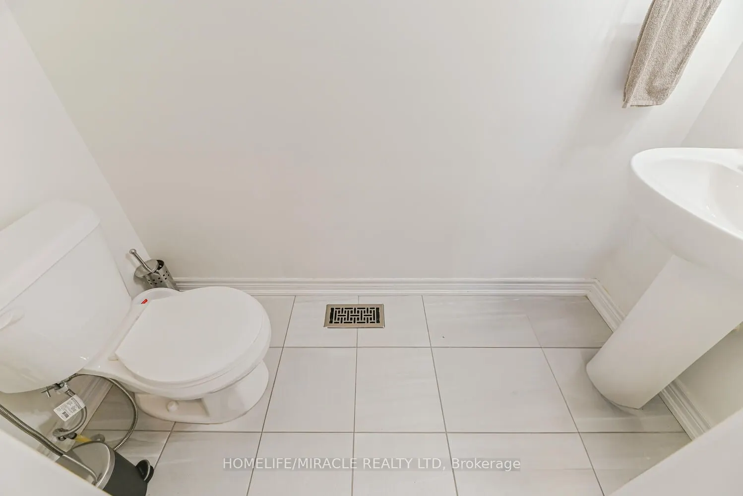 443 Henderson Way