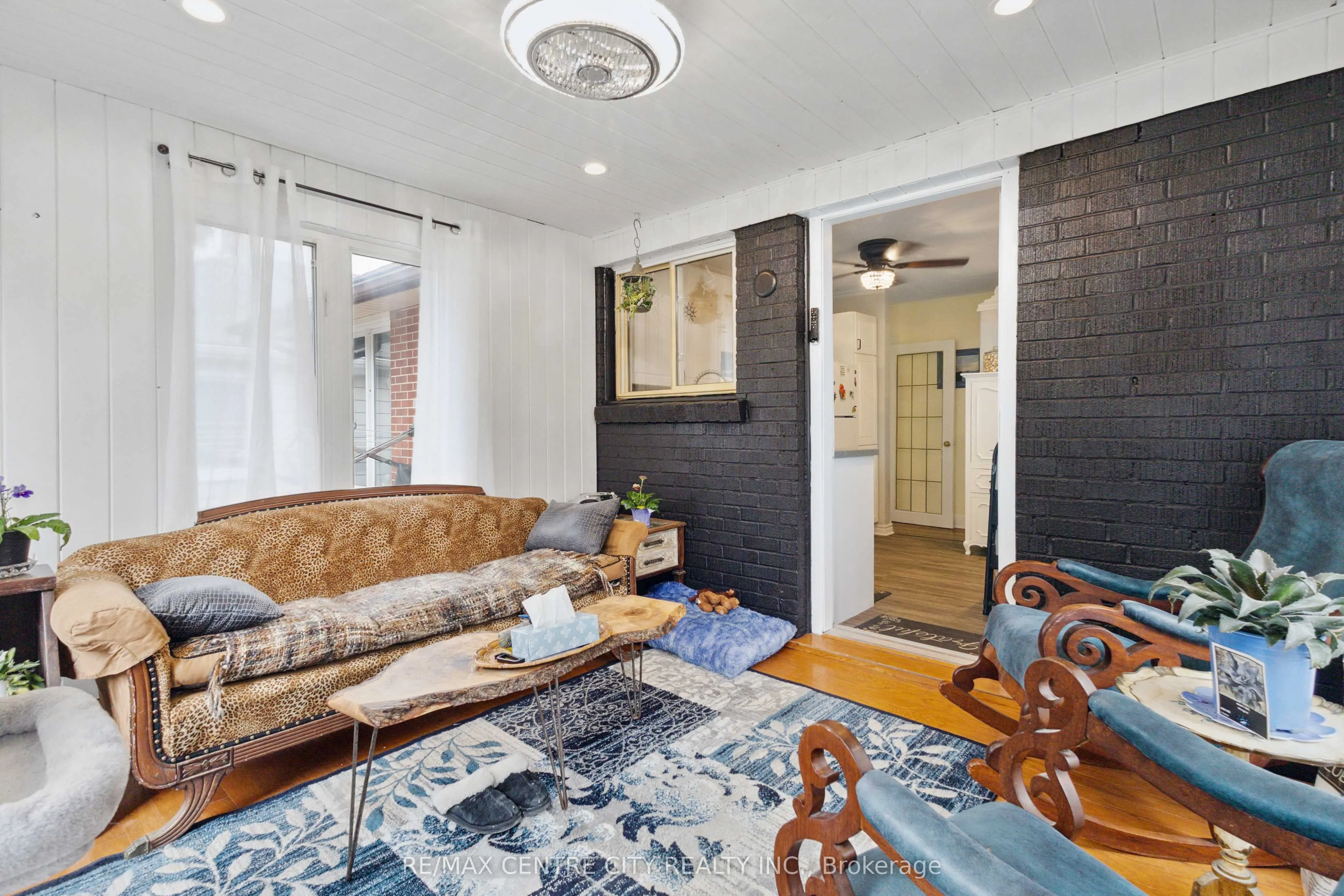 227 Oakland Avenue