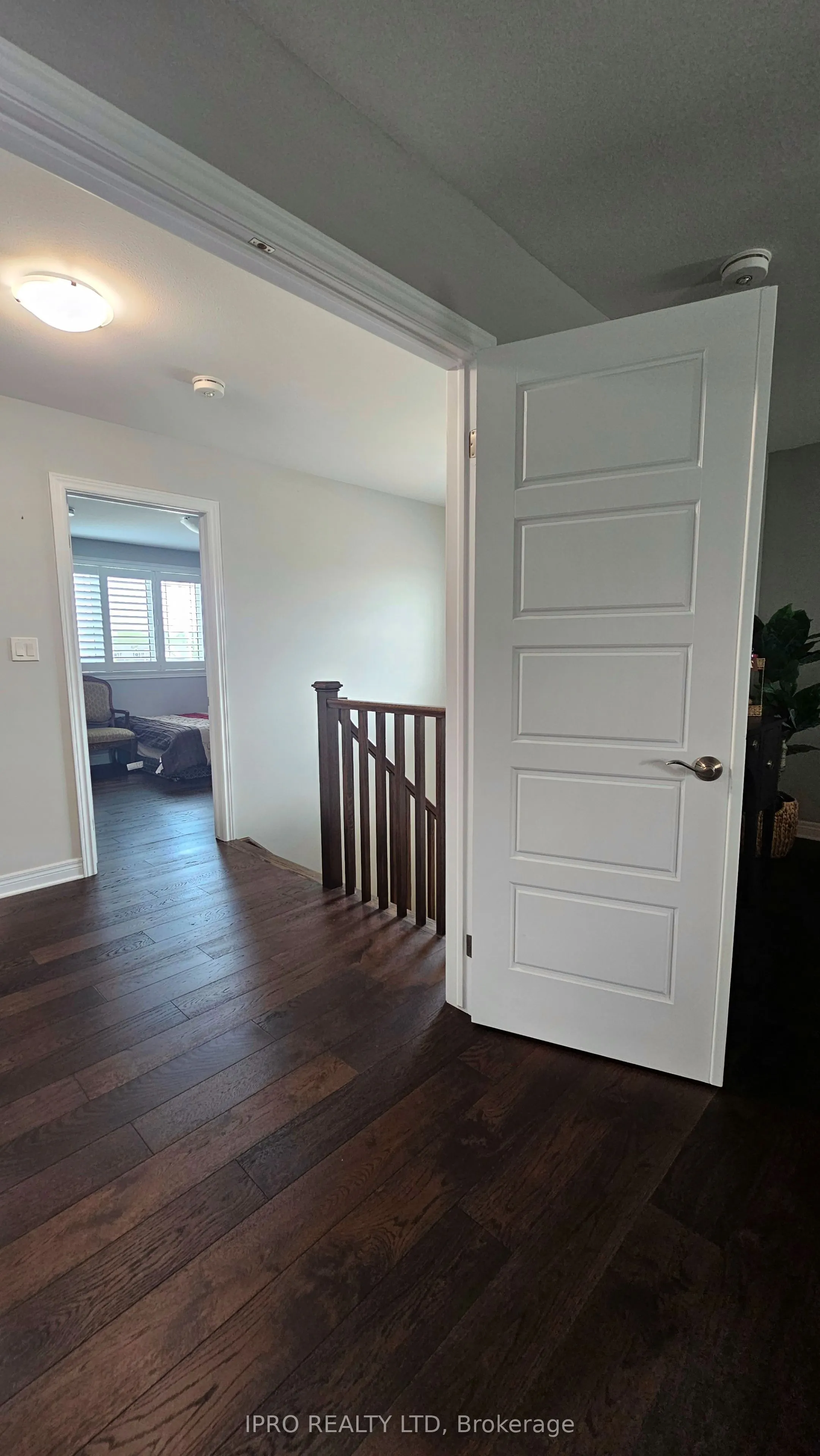 89 Laurent Avenue