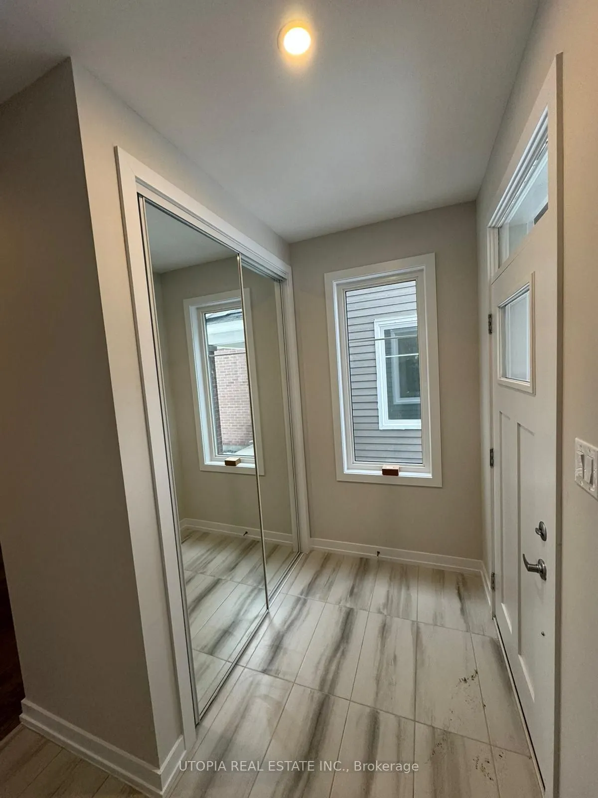 110 Hackamore Crescent