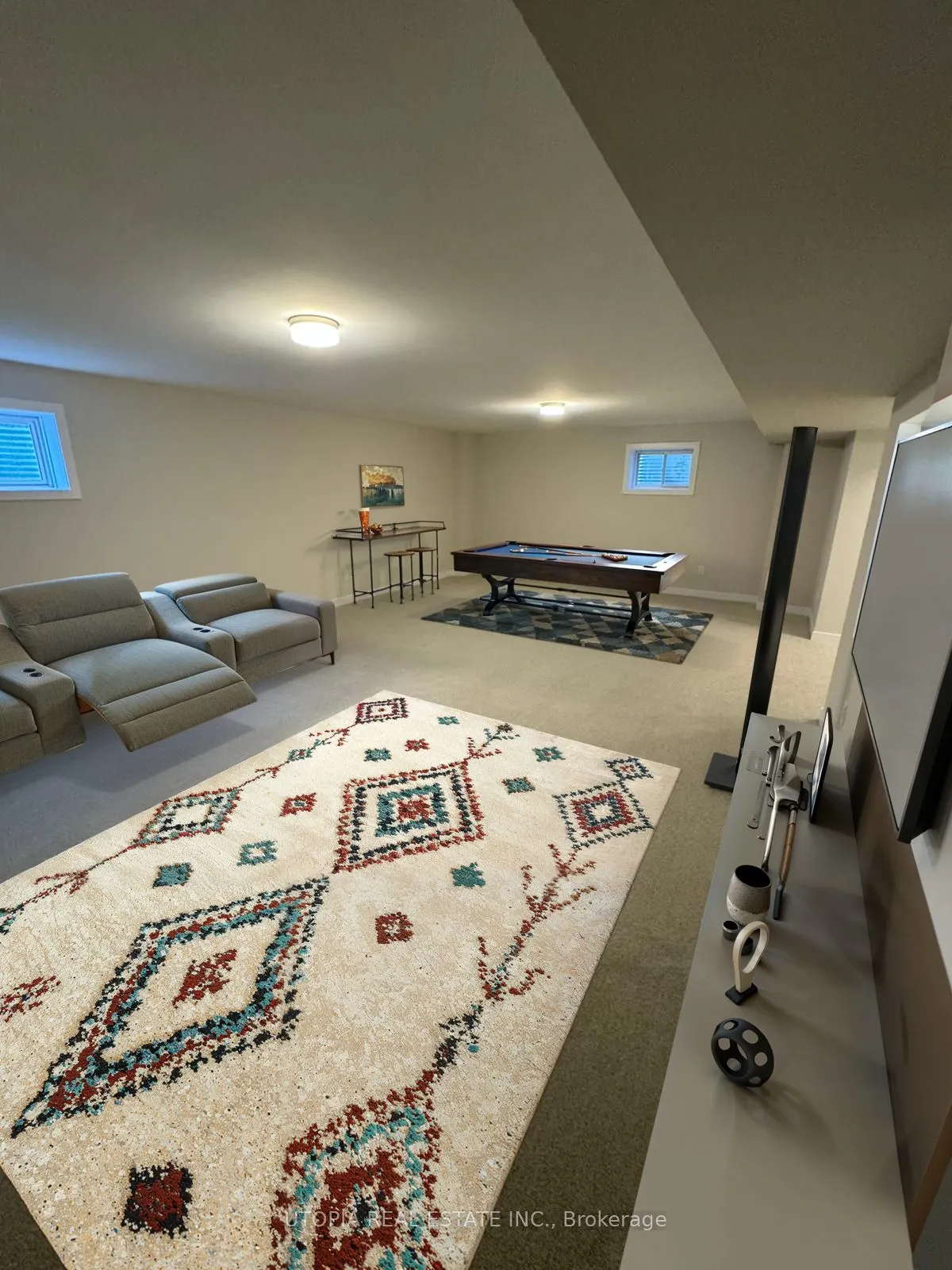 110 Hackamore Crescent