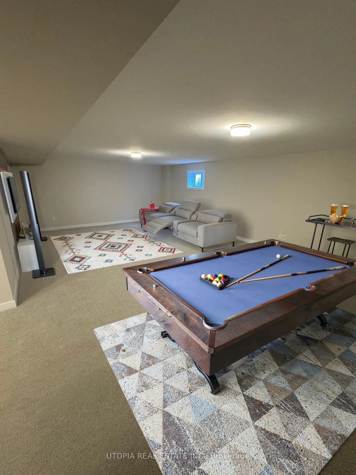 110 Hackamore Crescent