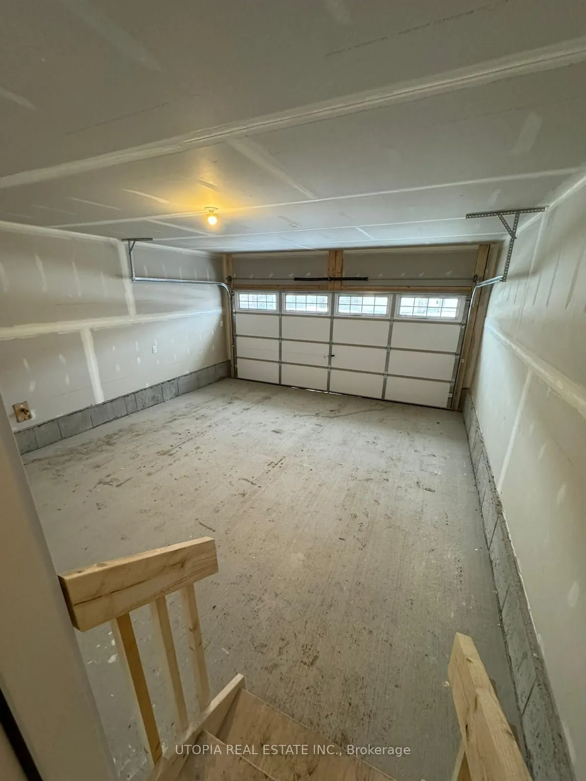 110 Hackamore Crescent