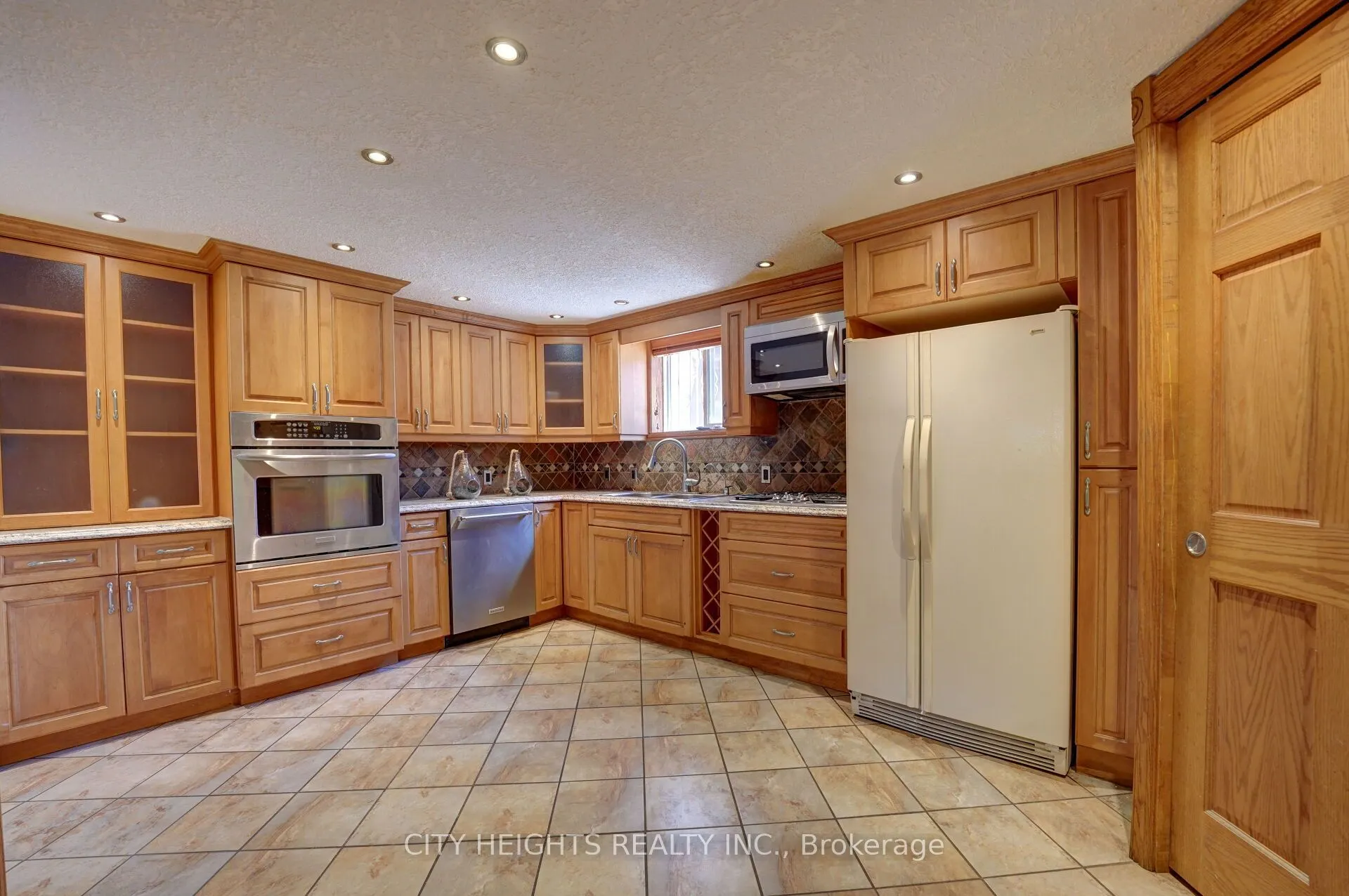 207 Christopher Drive