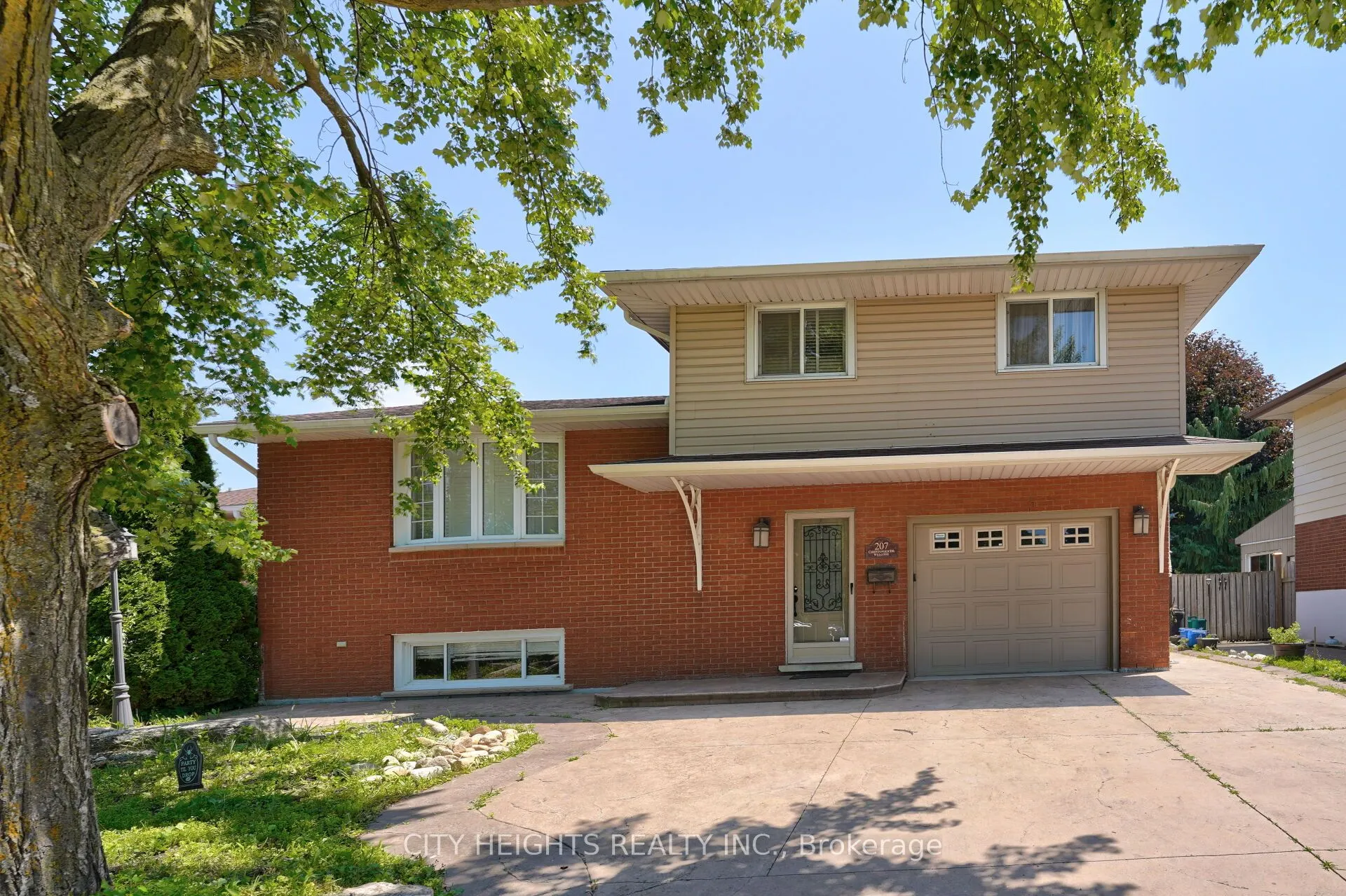 207 Christopher Drive