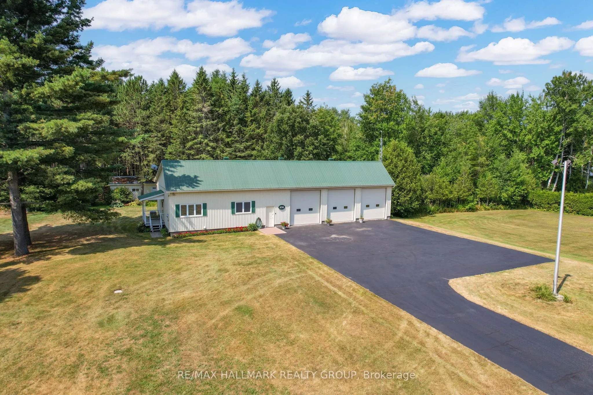 656 Ch Station Road