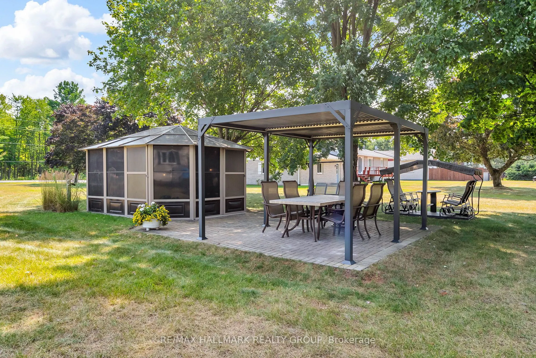 656 Ch Station Road