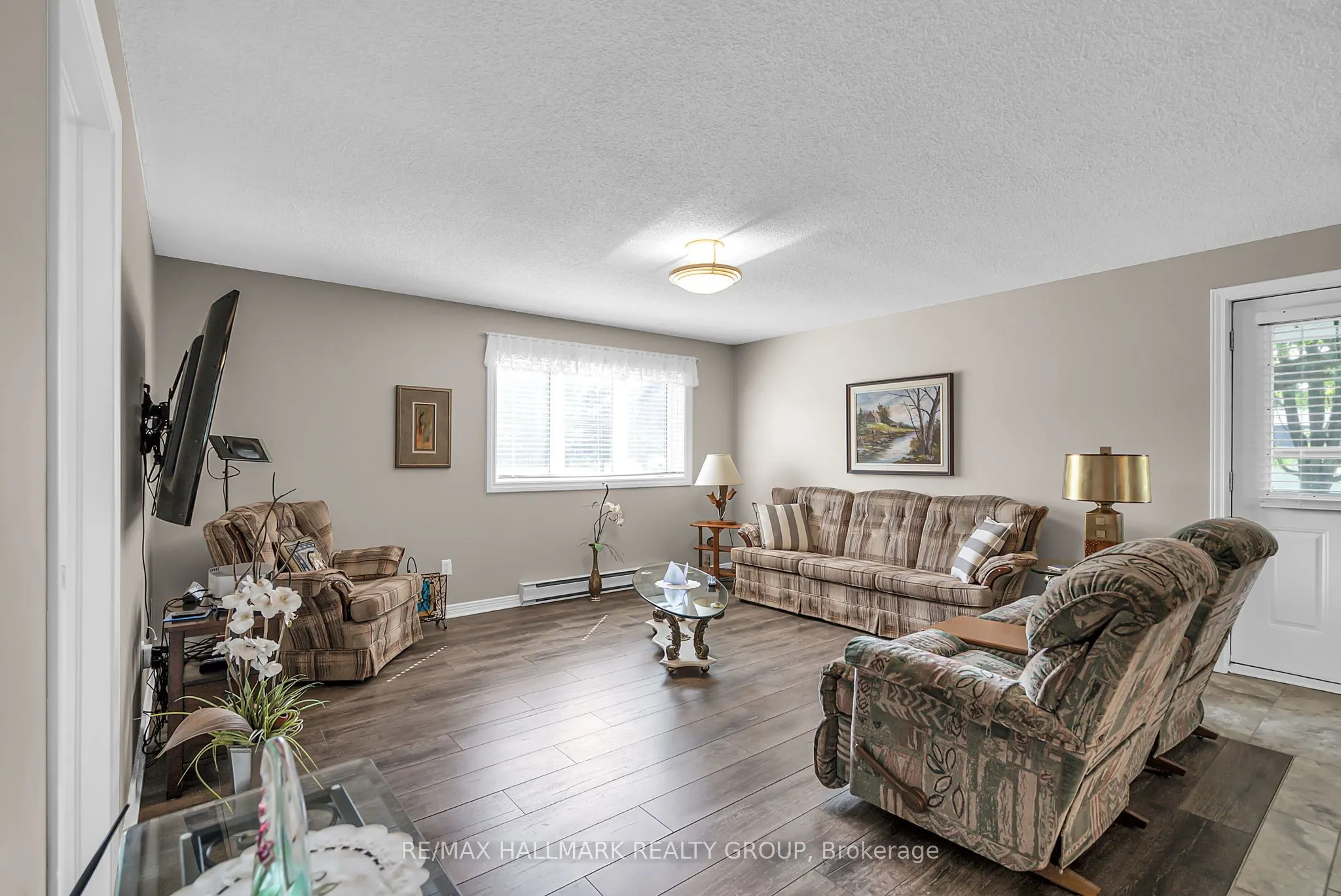 656 Ch Station Road