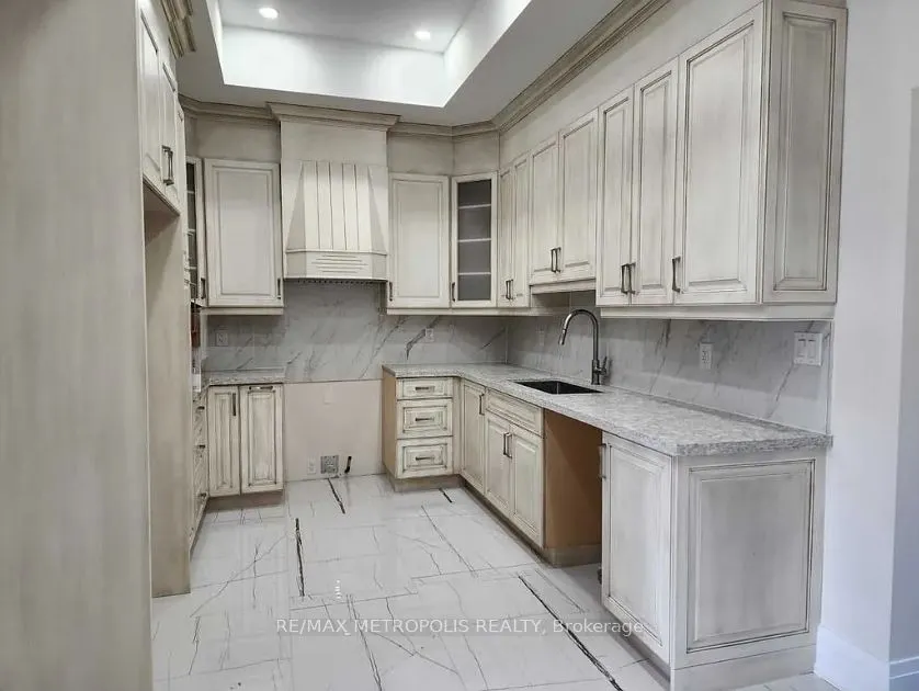 110A Gilkison Street