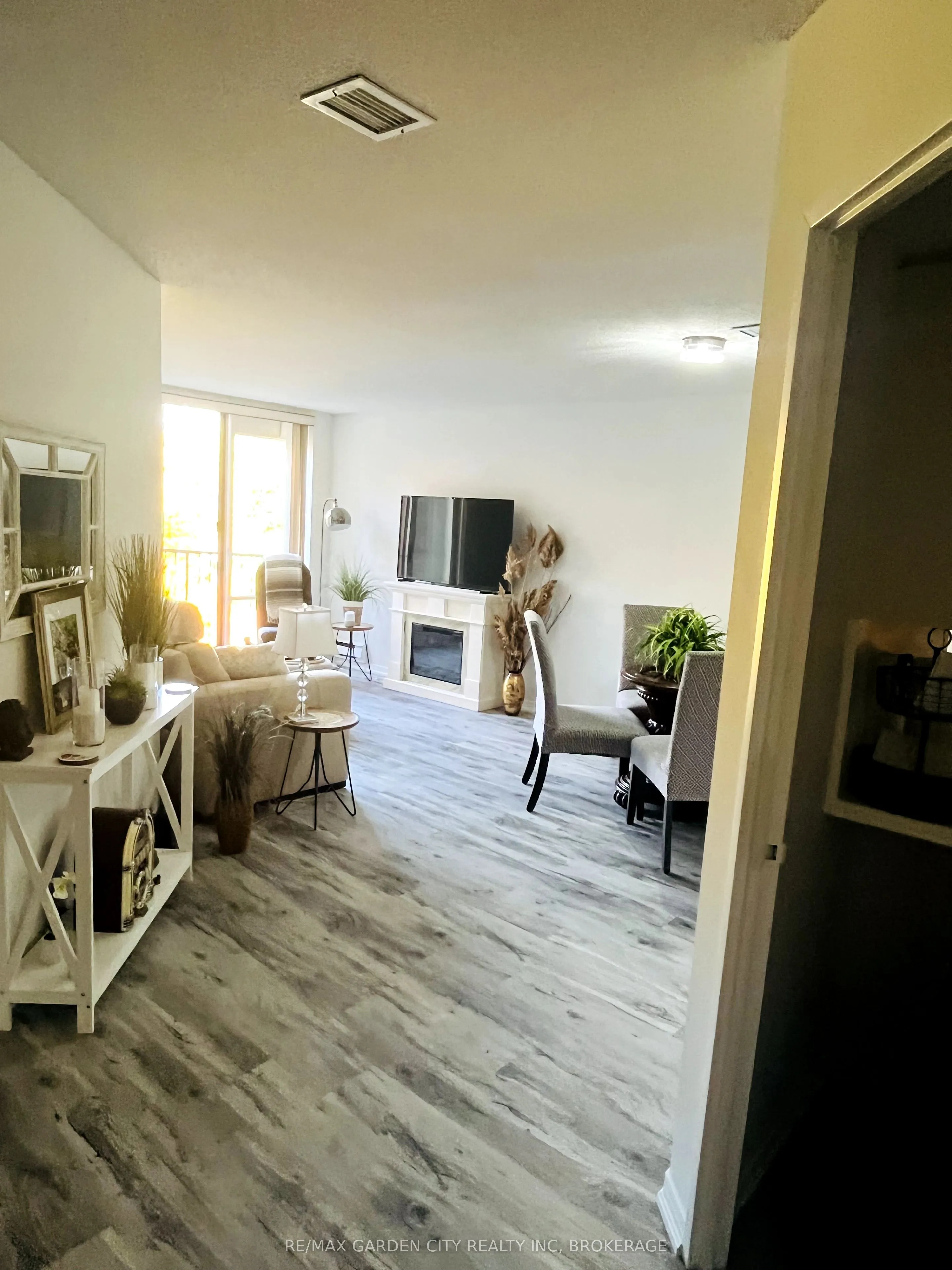 8111 Forest Glen Drive, #504