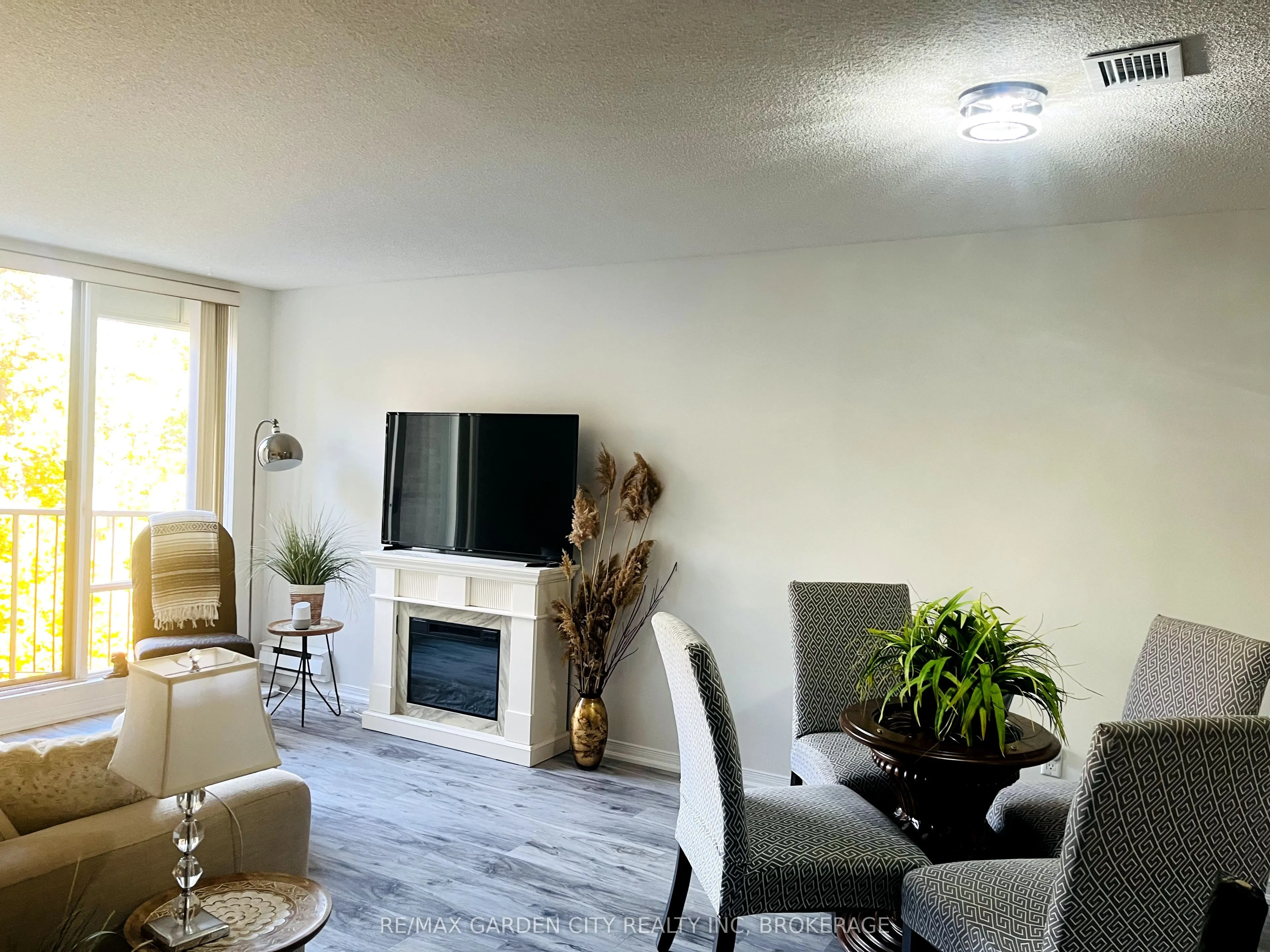 8111 Forest Glen Drive, #504