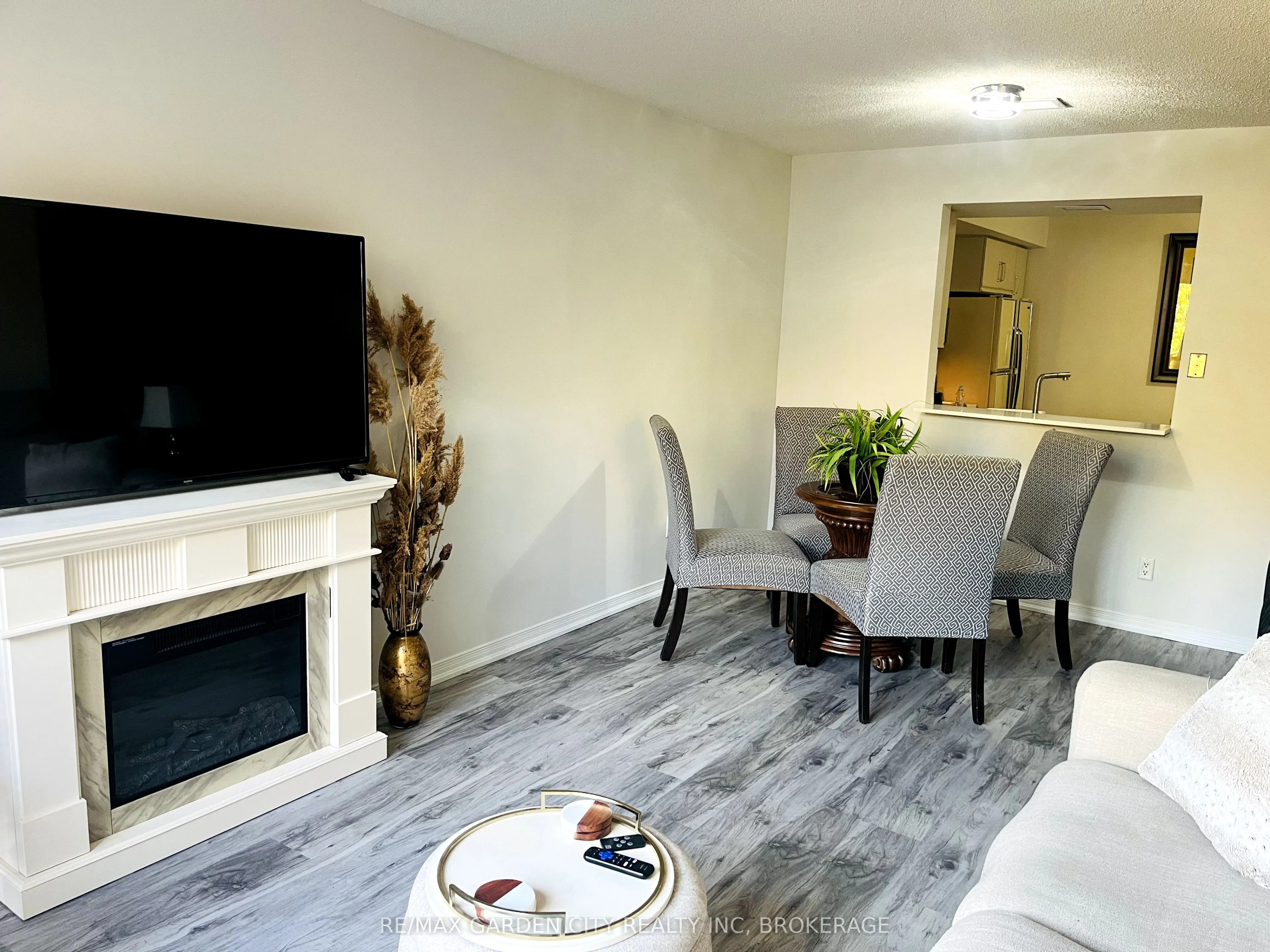 8111 Forest Glen Drive, #504