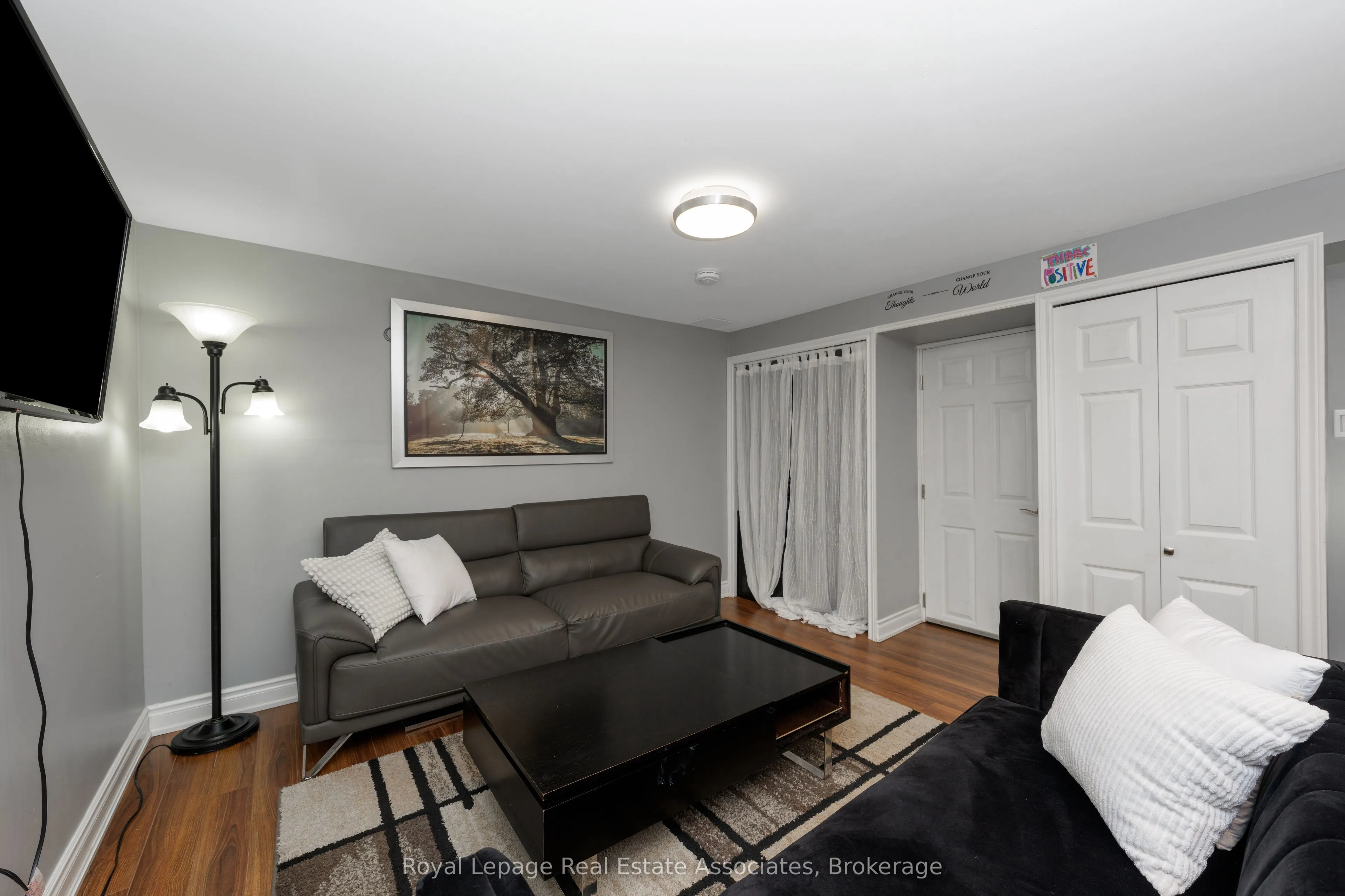 5527 Trafalgar Road