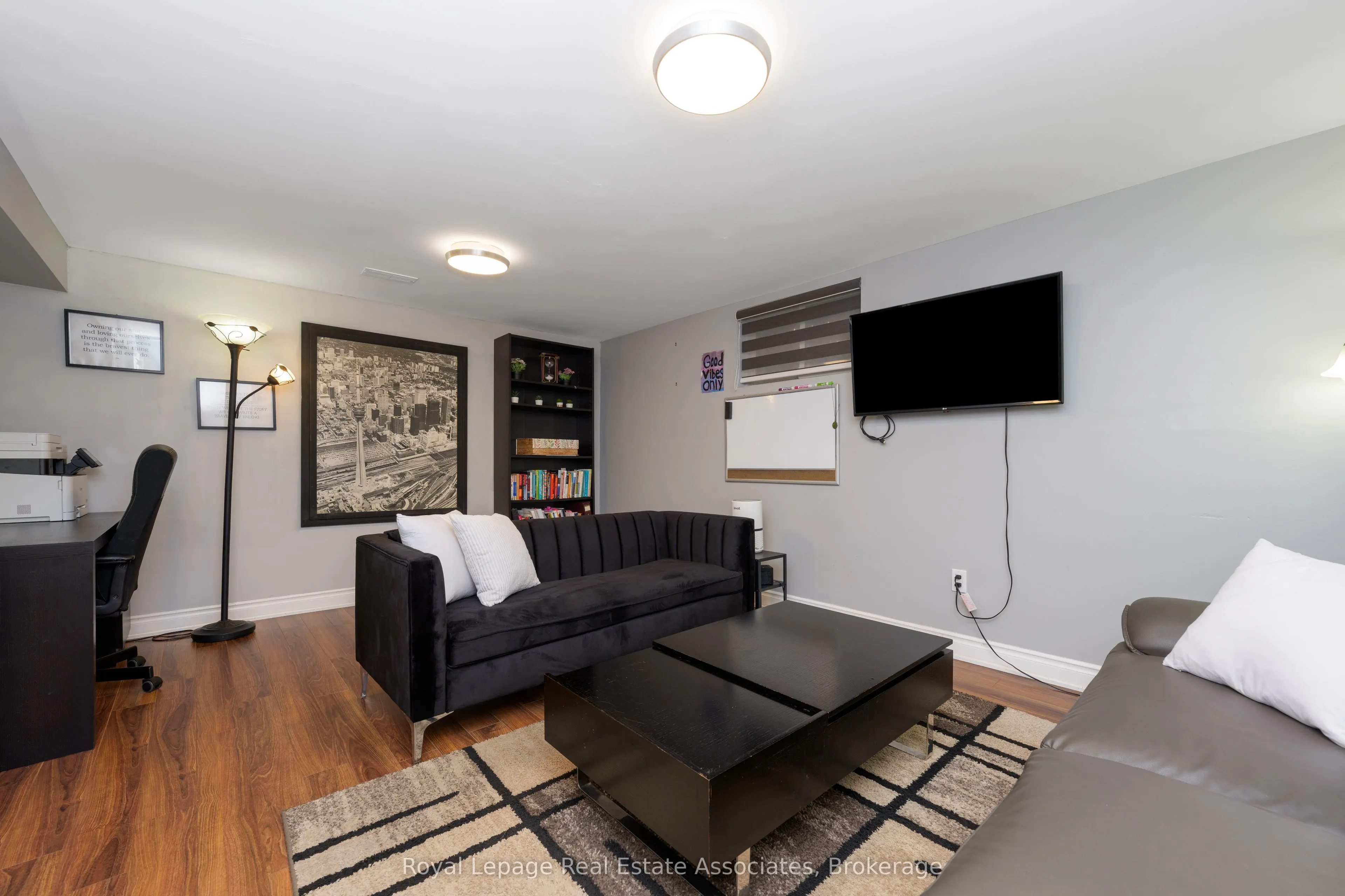 5527 Trafalgar Road