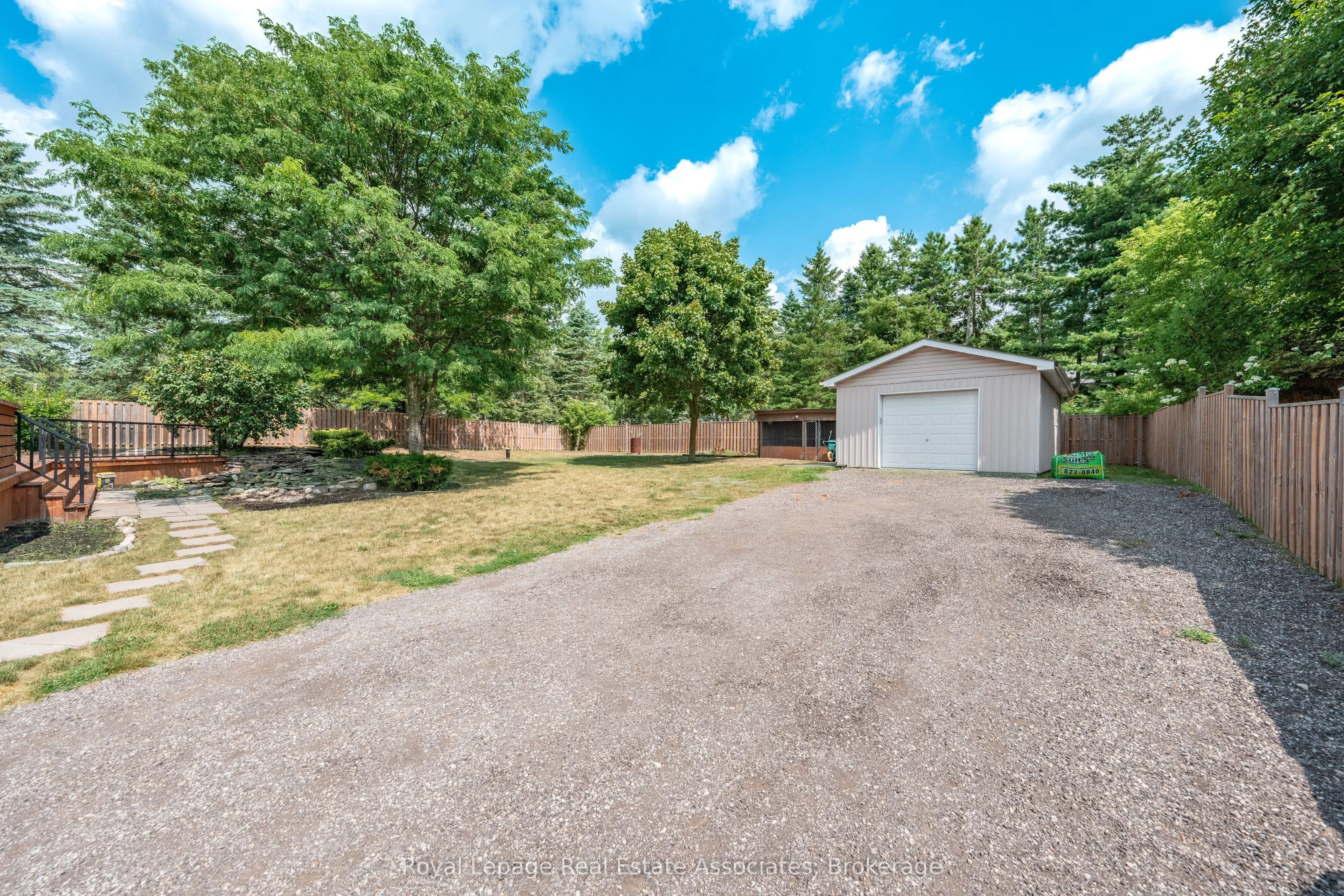 5527 Trafalgar Road