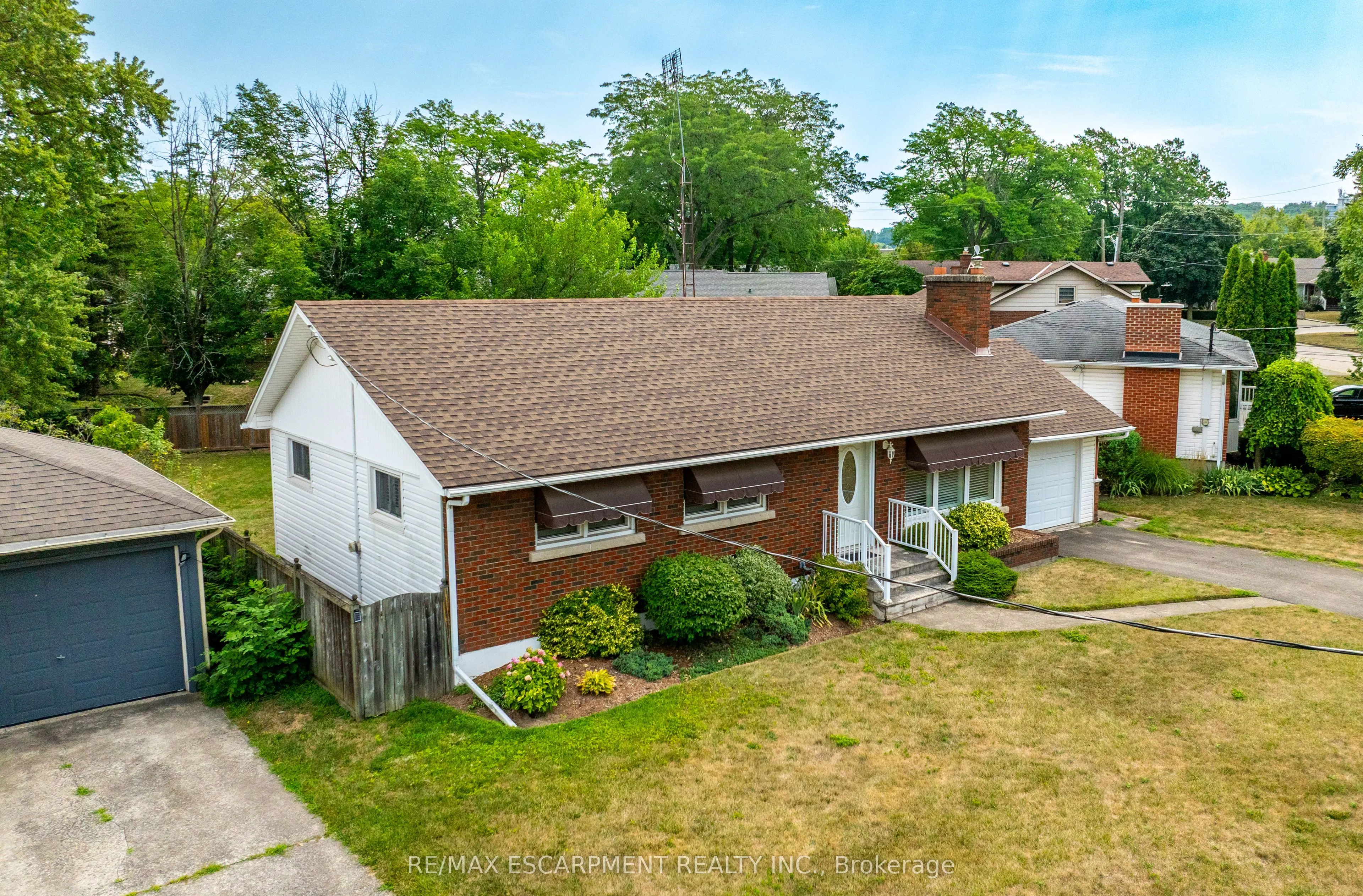 25 ELM RIDGE Drive
