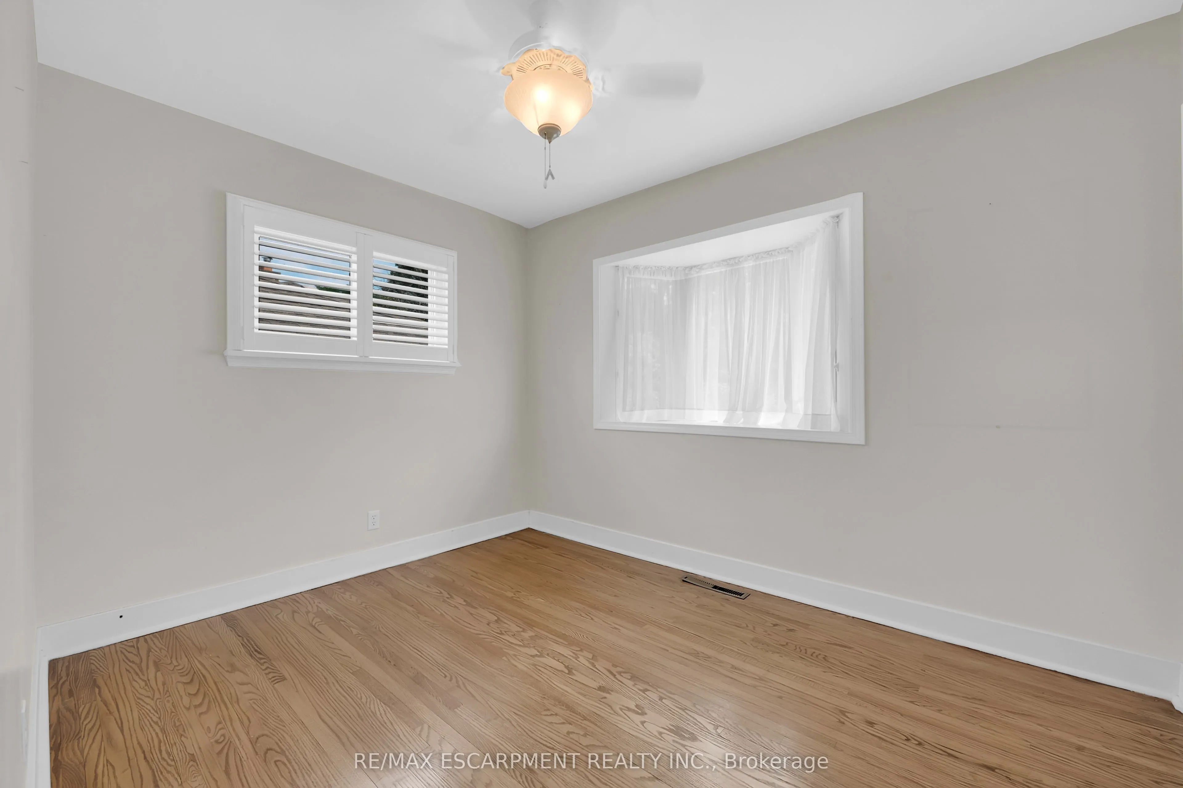 25 ELM RIDGE Drive