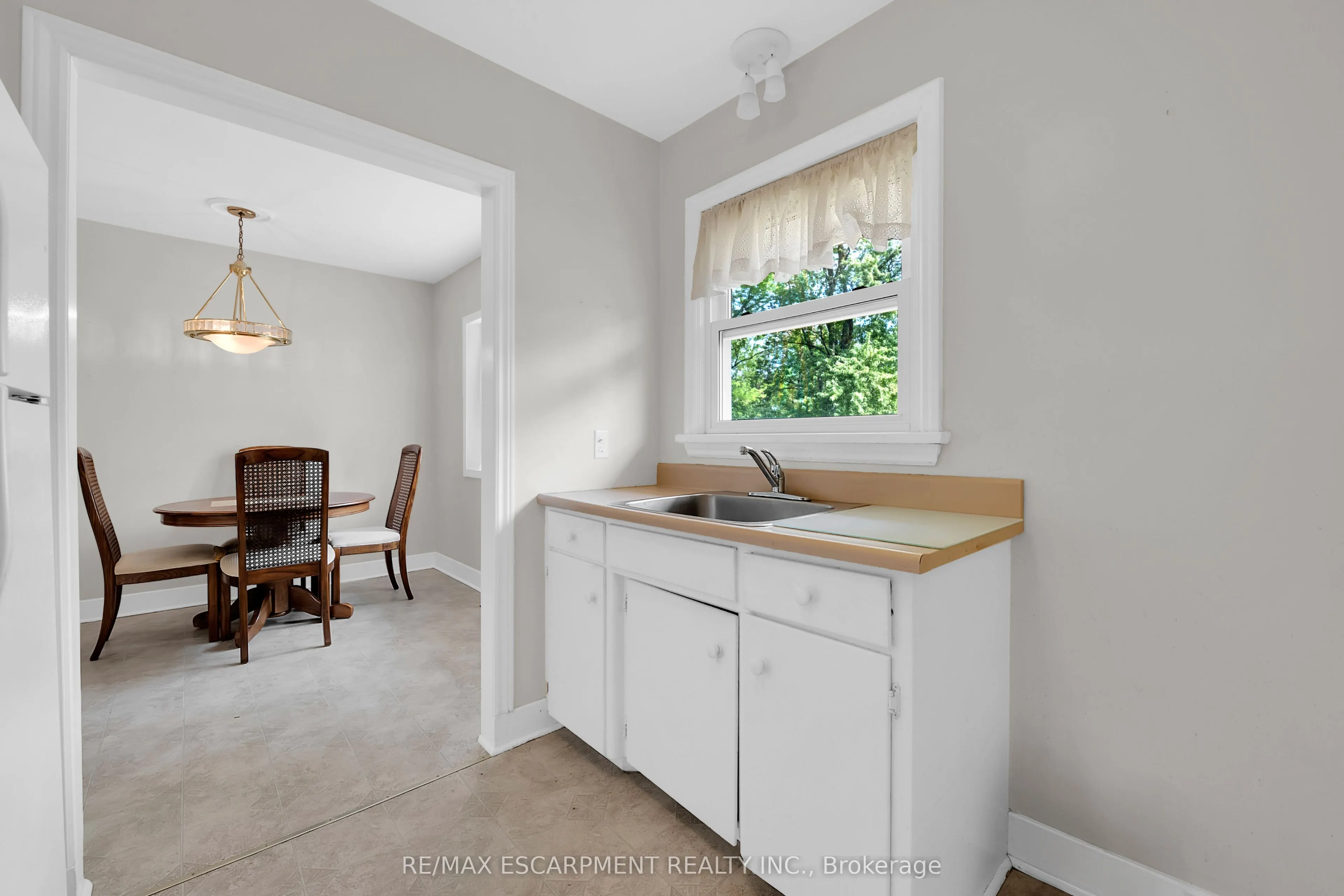 25 ELM RIDGE Drive