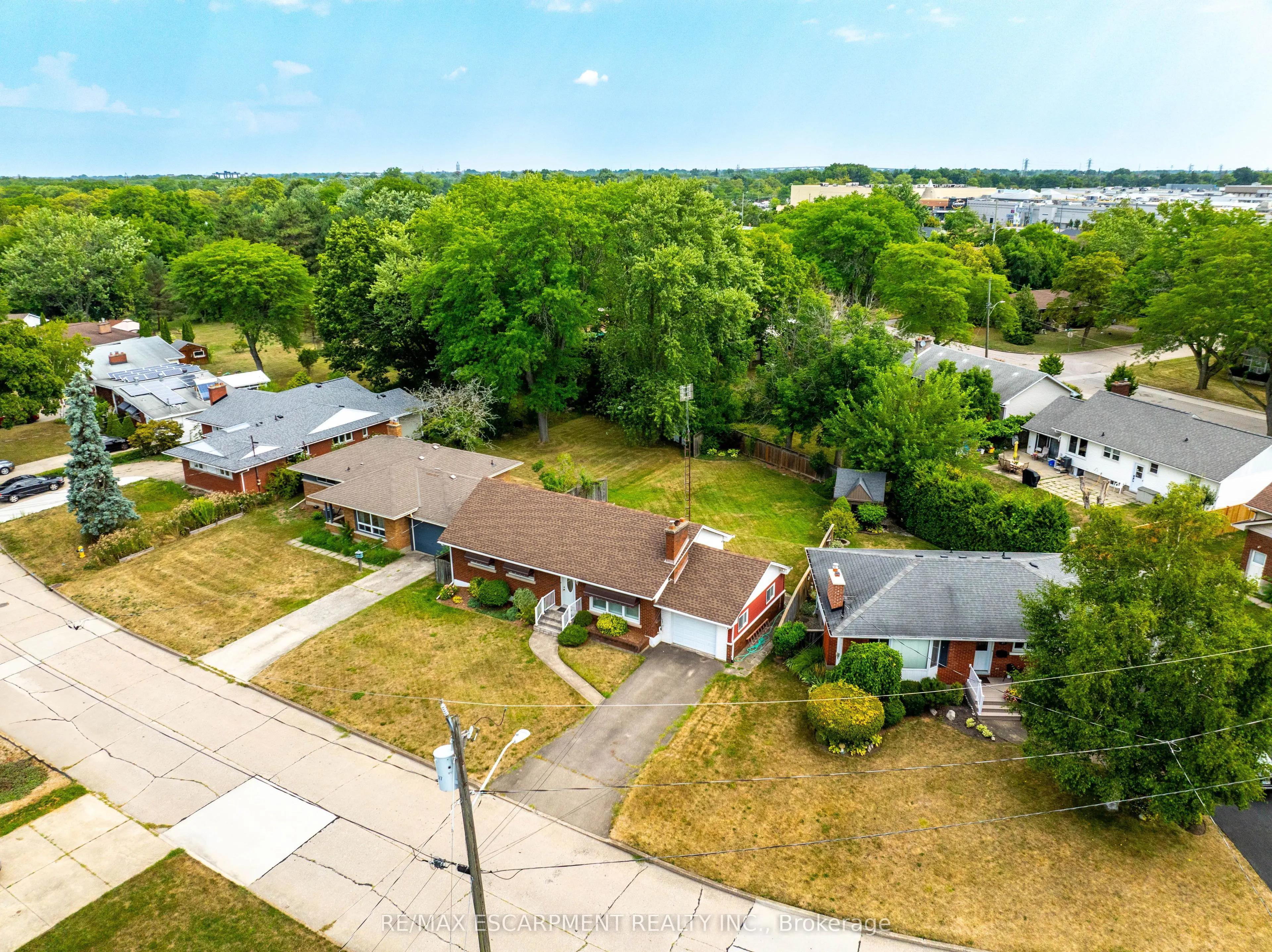 25 ELM RIDGE Drive