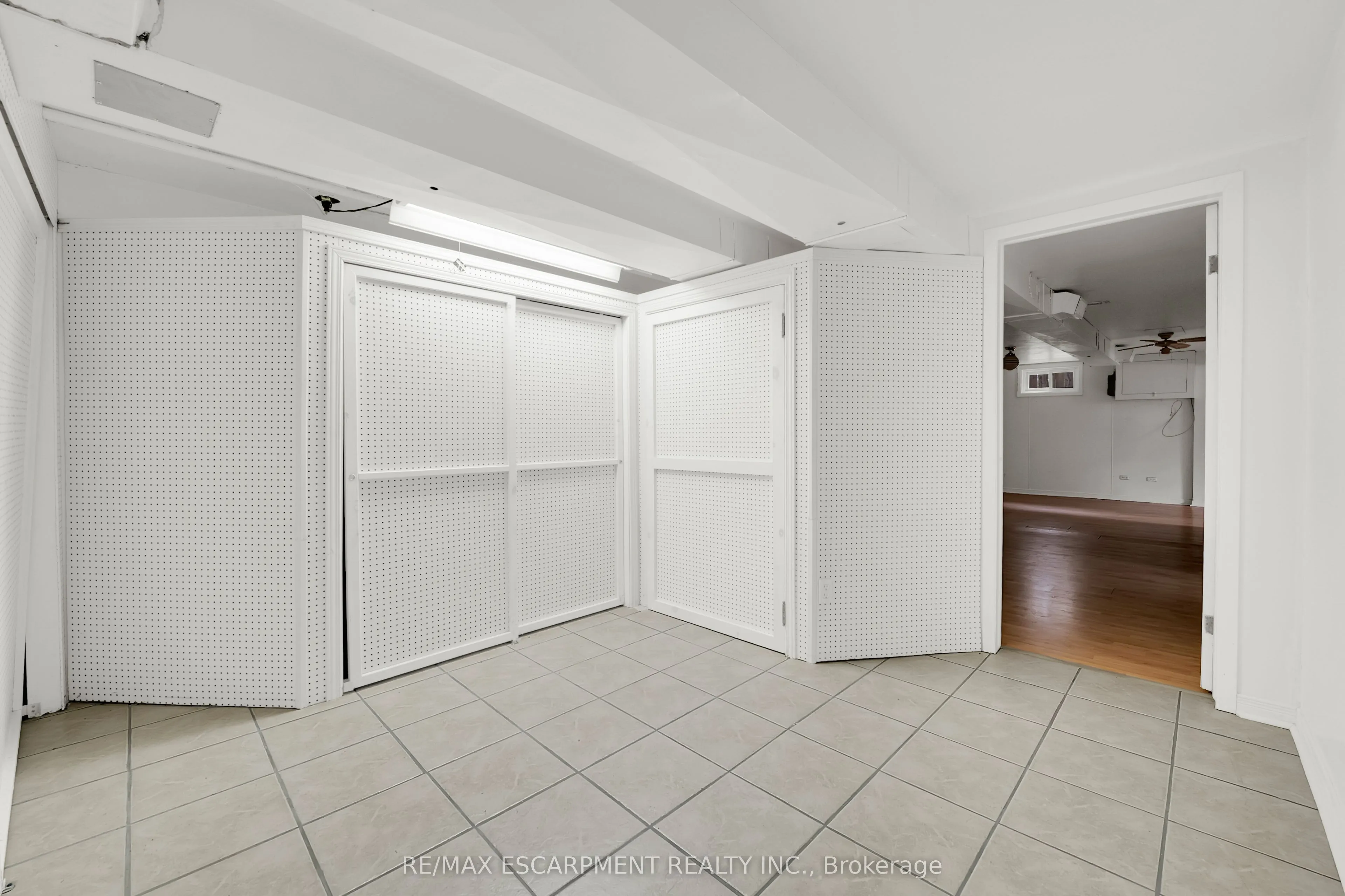 25 ELM RIDGE Drive