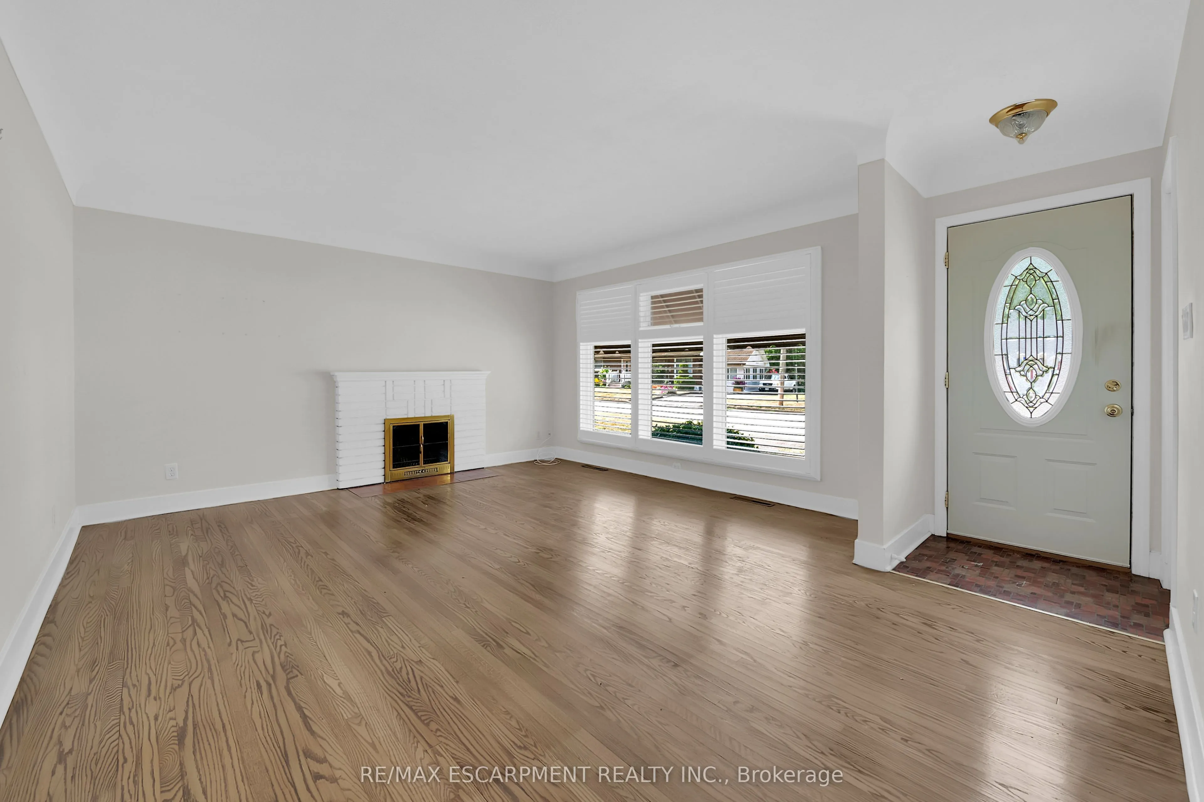 25 ELM RIDGE Drive