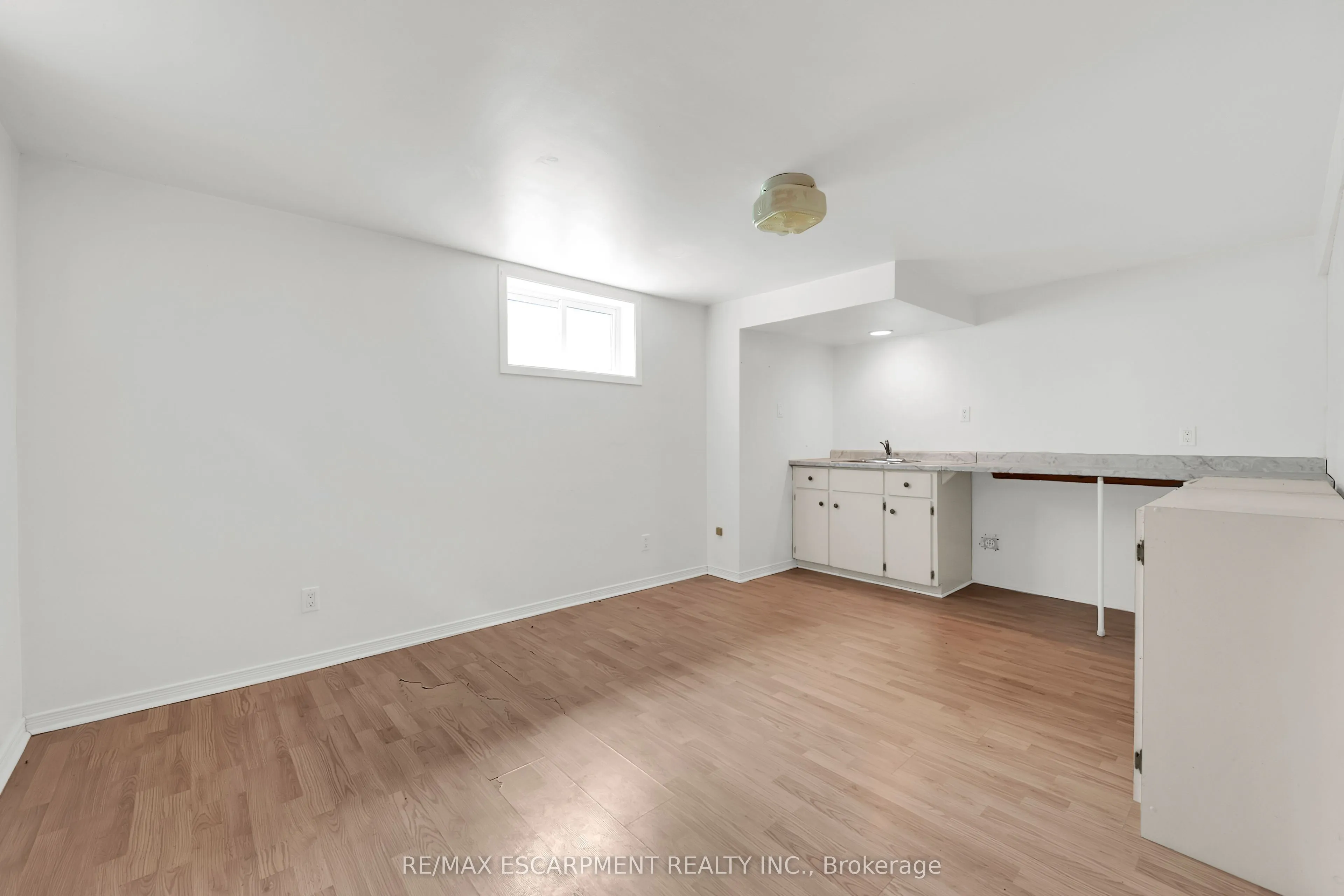 25 ELM RIDGE Drive