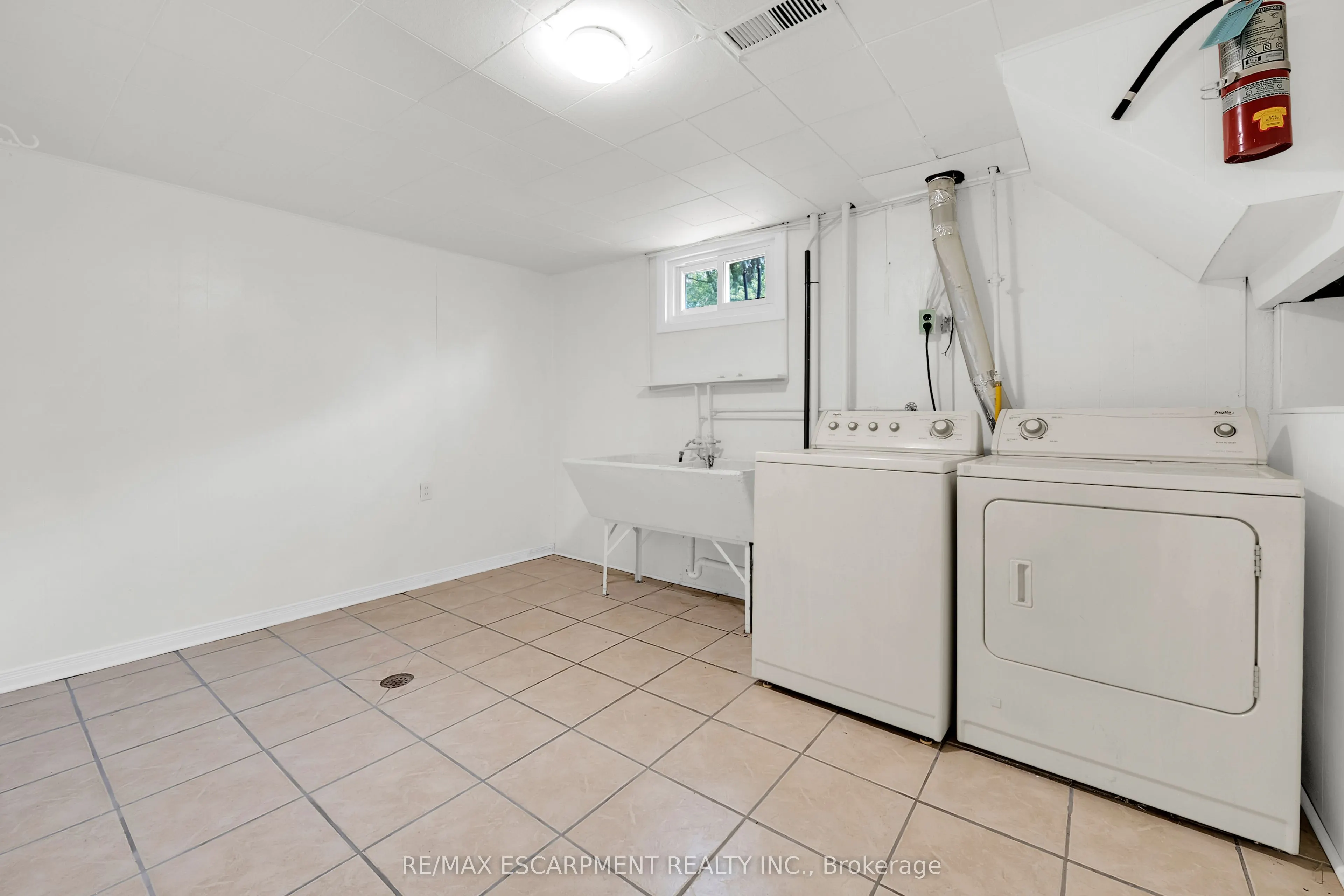 25 ELM RIDGE Drive