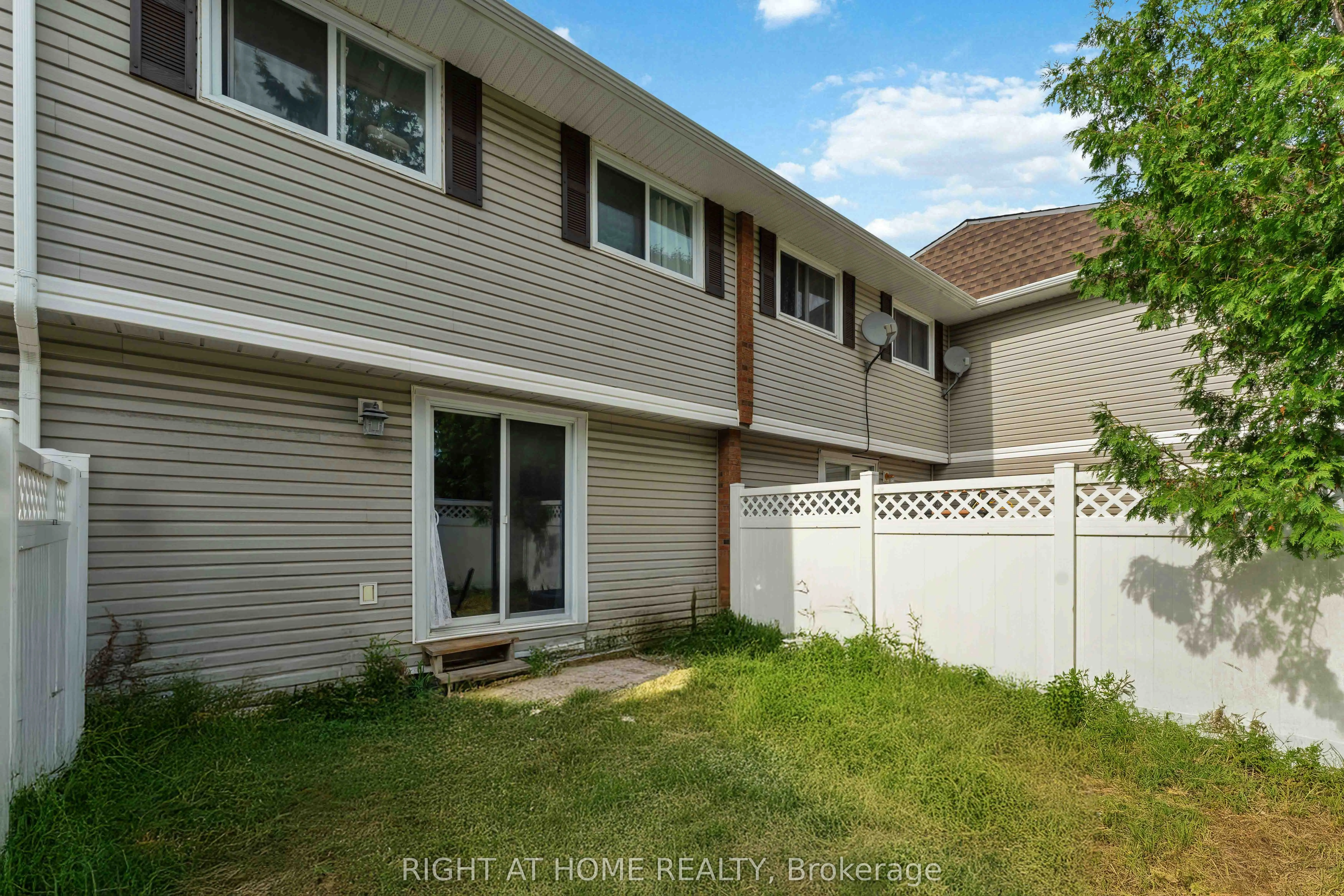 5 Hadley Circle, #21