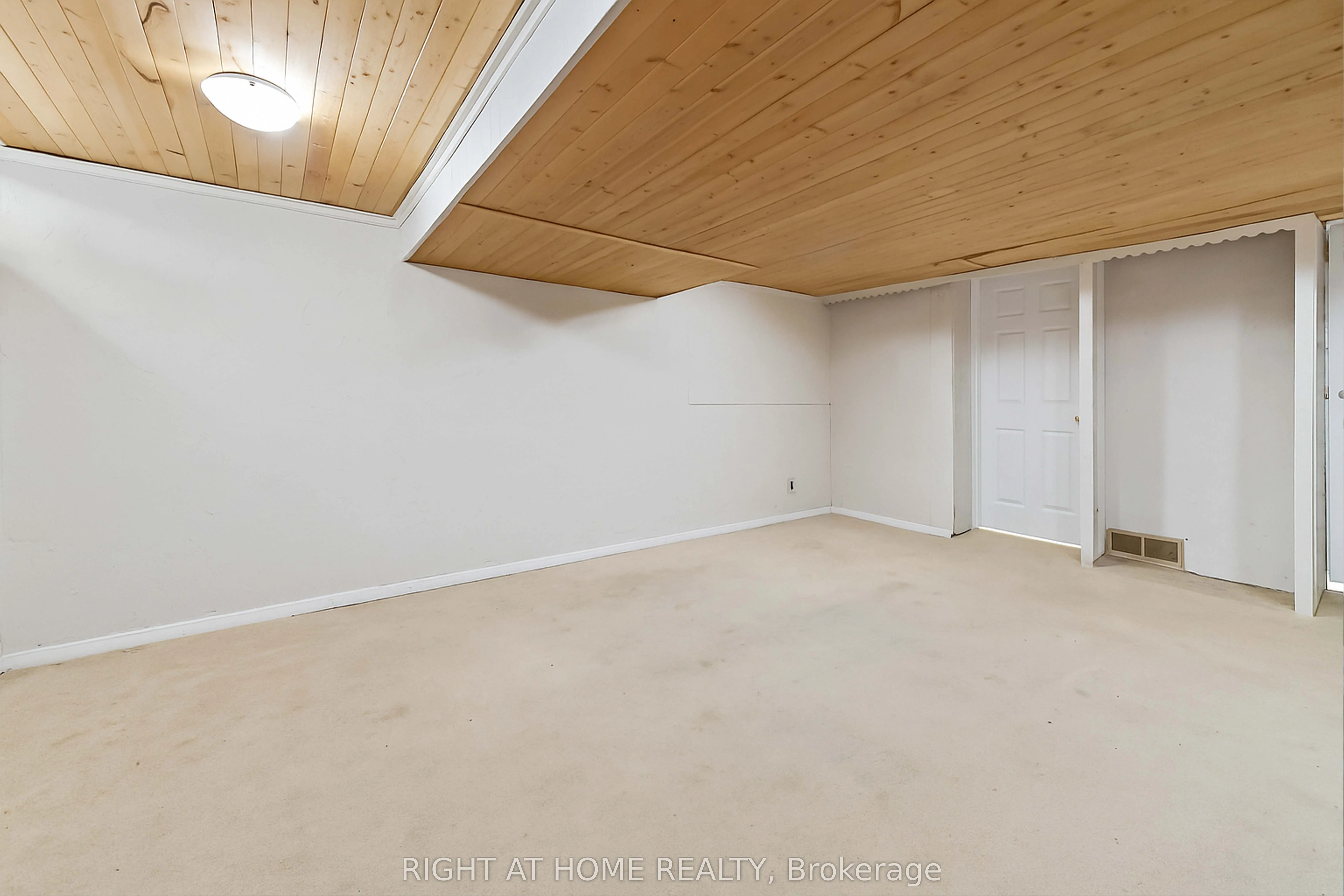 5 Hadley Circle, #21