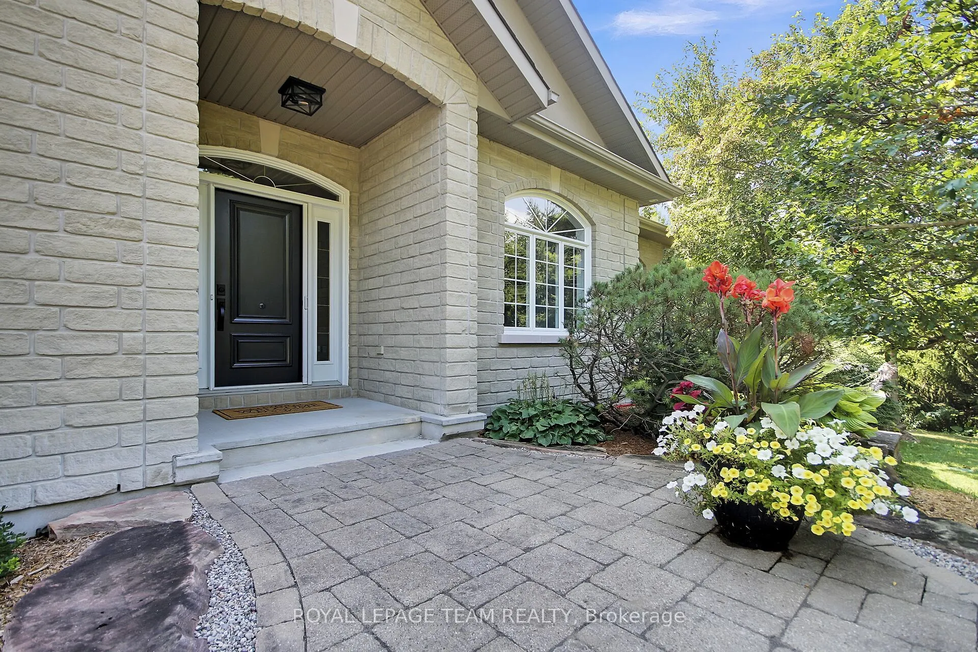 6196 Elkwood Drive